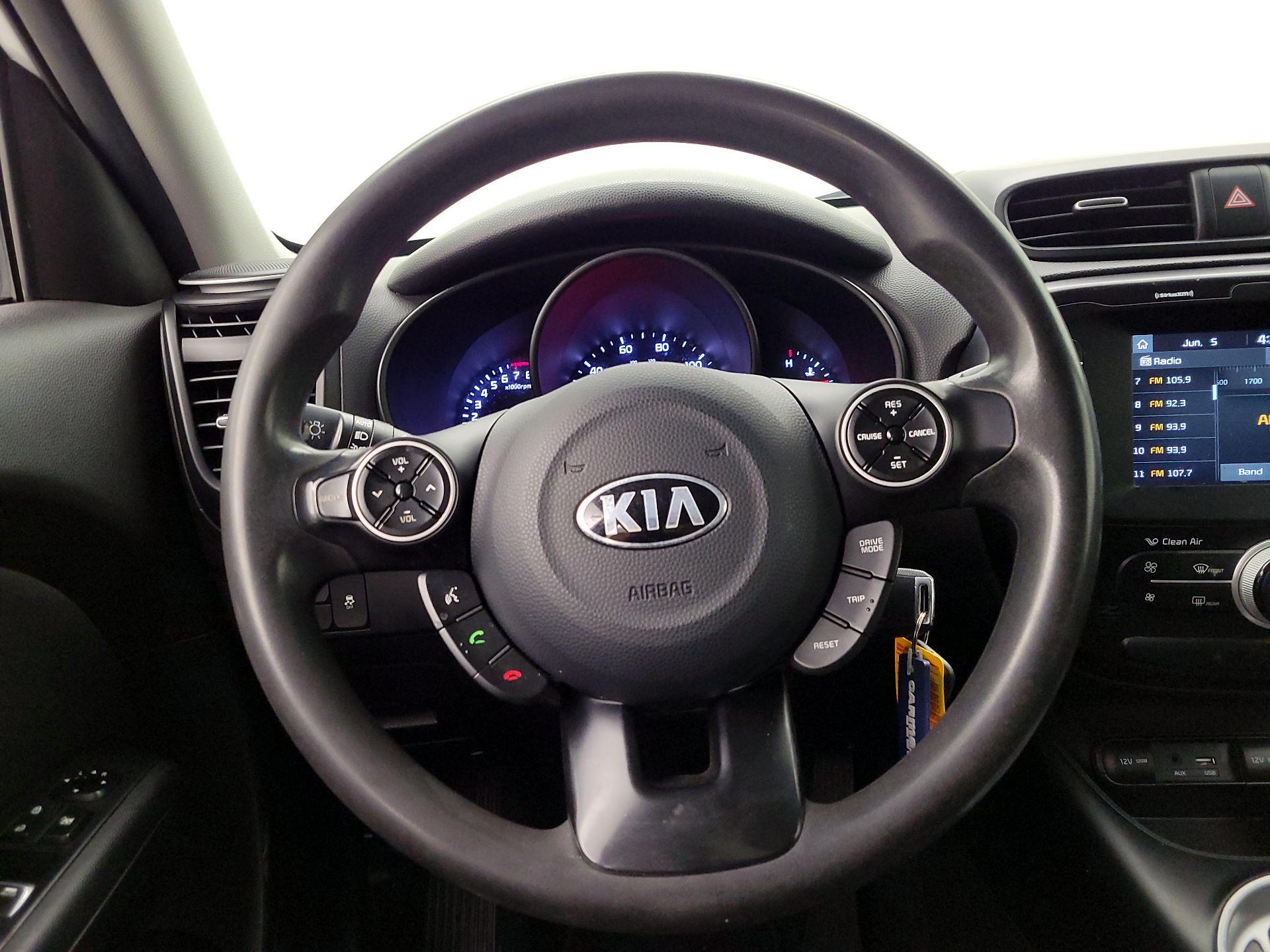 Thumbnail: 2018 Kia Soul - 10