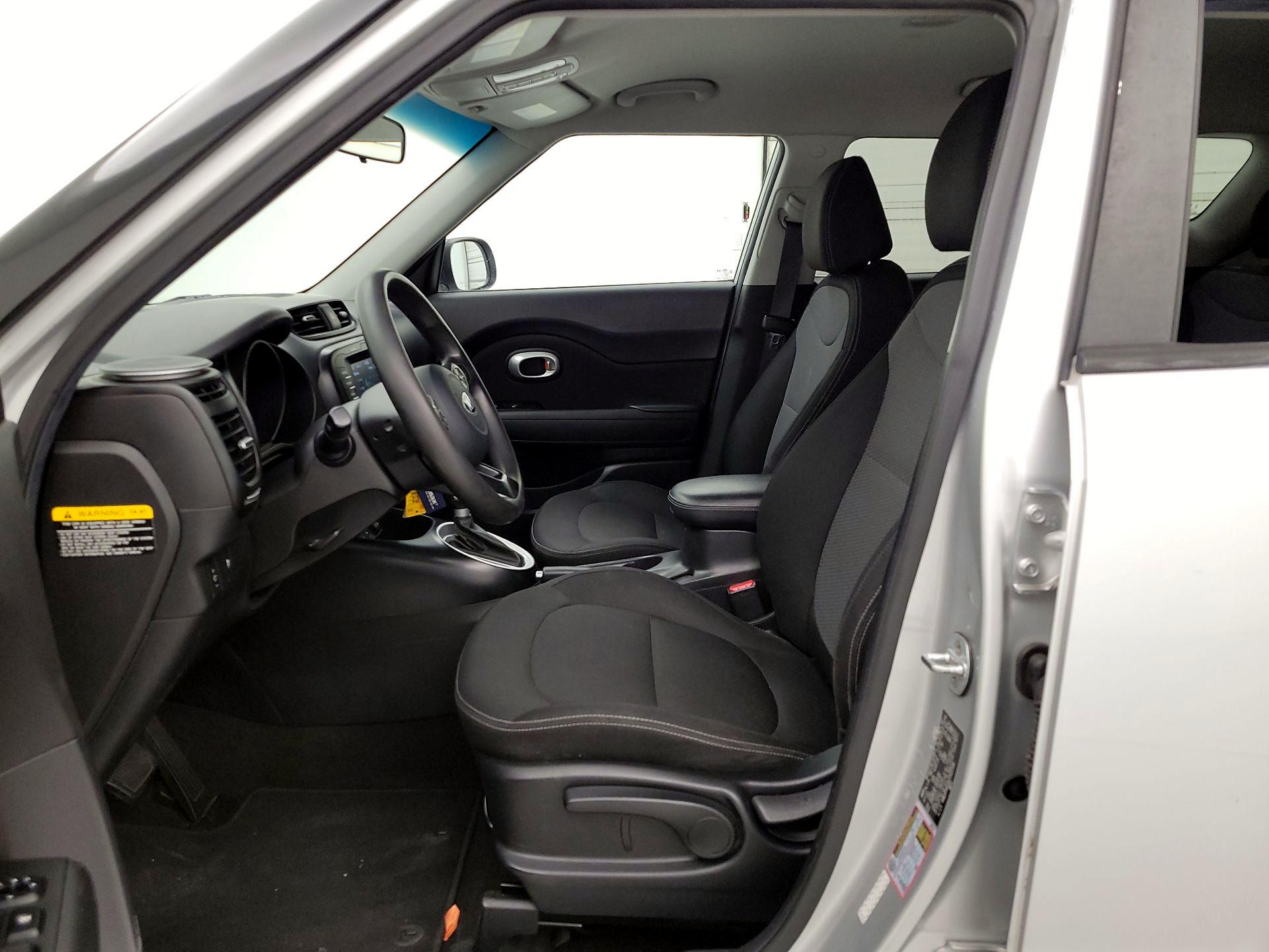 Thumbnail: 2018 Kia Soul - 11