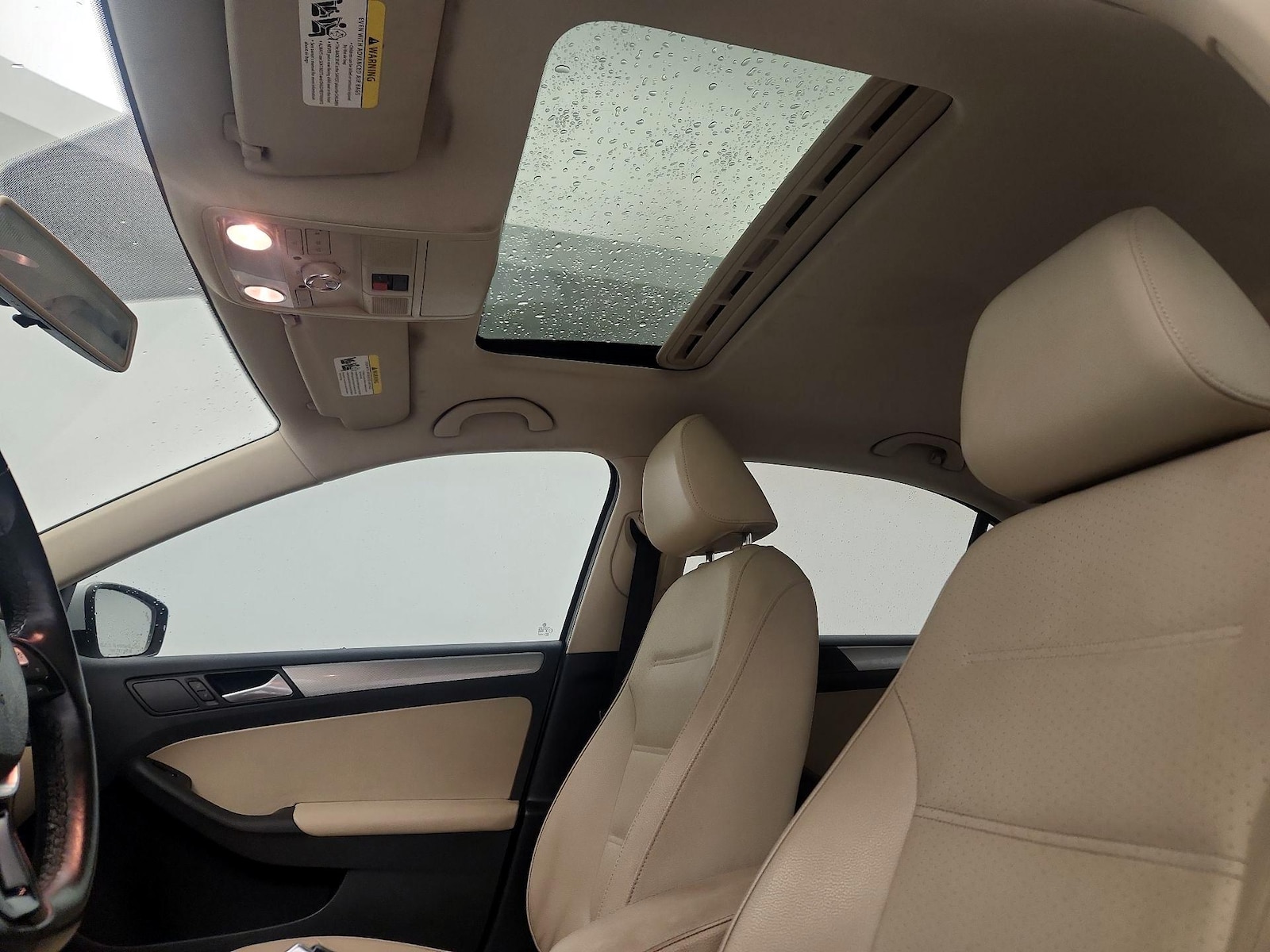 Sunroof(s) & Overhead Airbags