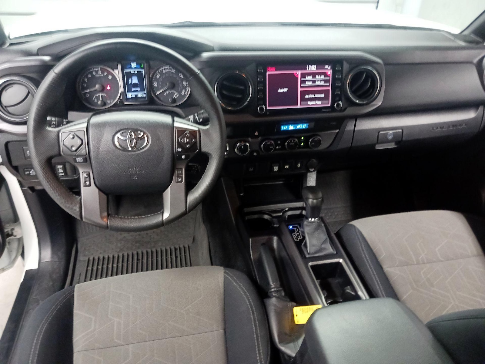 2023 Toyota Tacoma TRD Sport - Photo 10