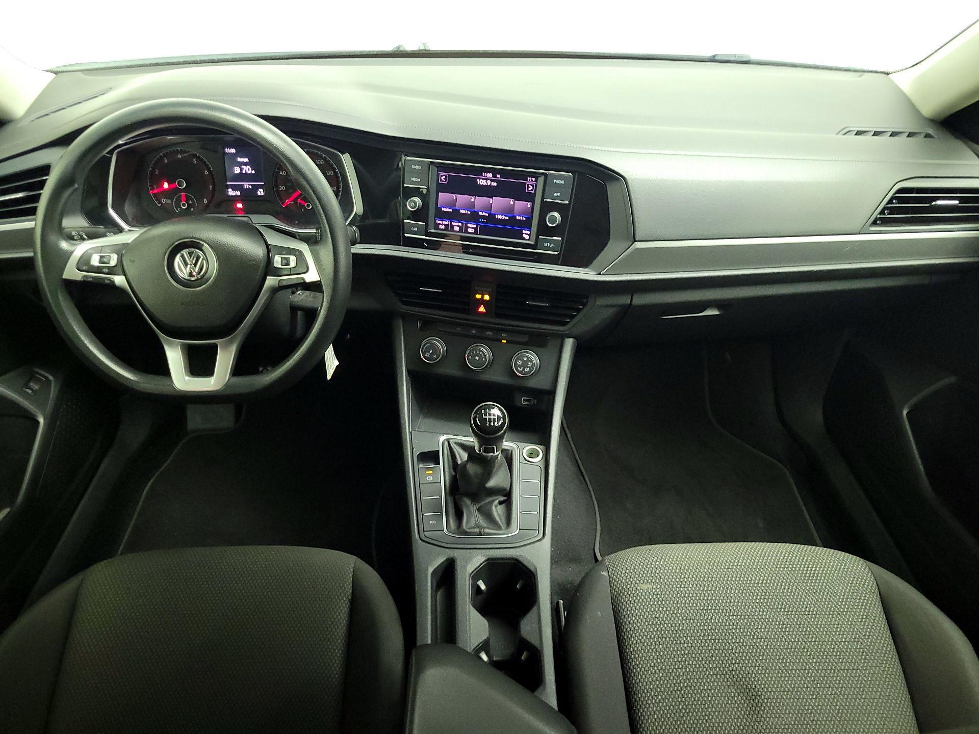 Thumbnail: 2019 Volkswagen Jetta - 9