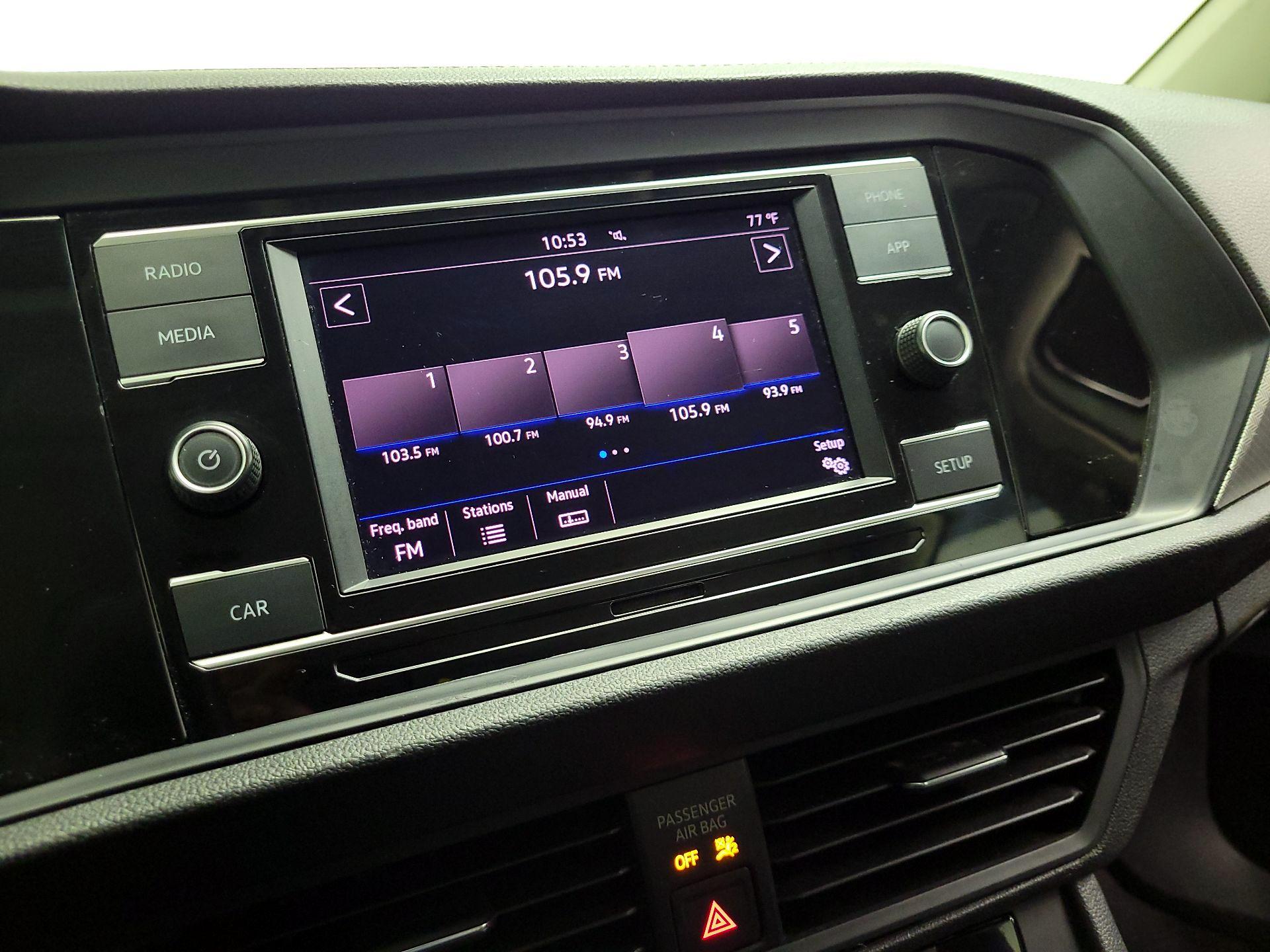 Thumbnail: 2019 Volkswagen Jetta - 15
