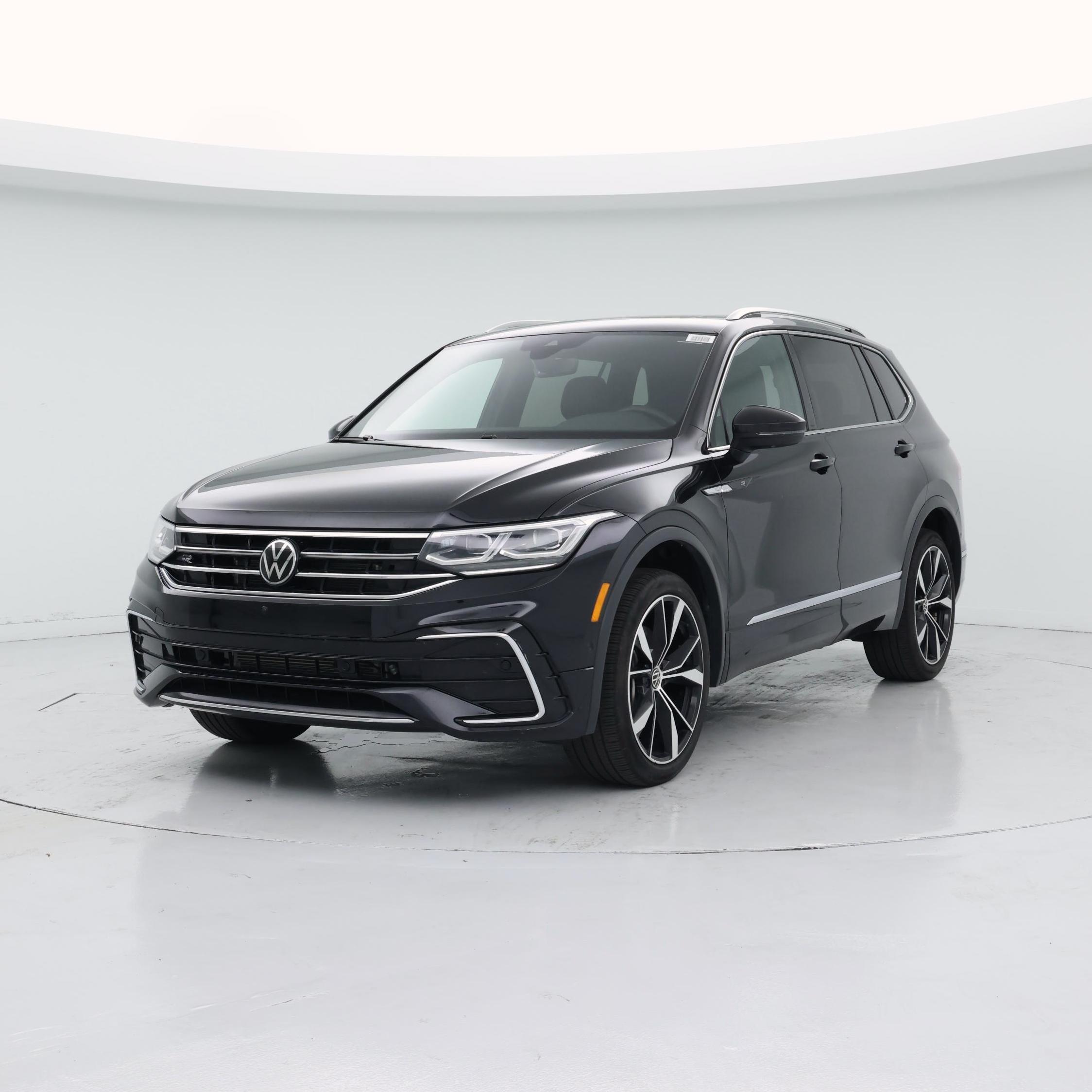 Thumbnail: 2024 Volkswagen Tiguan - 4