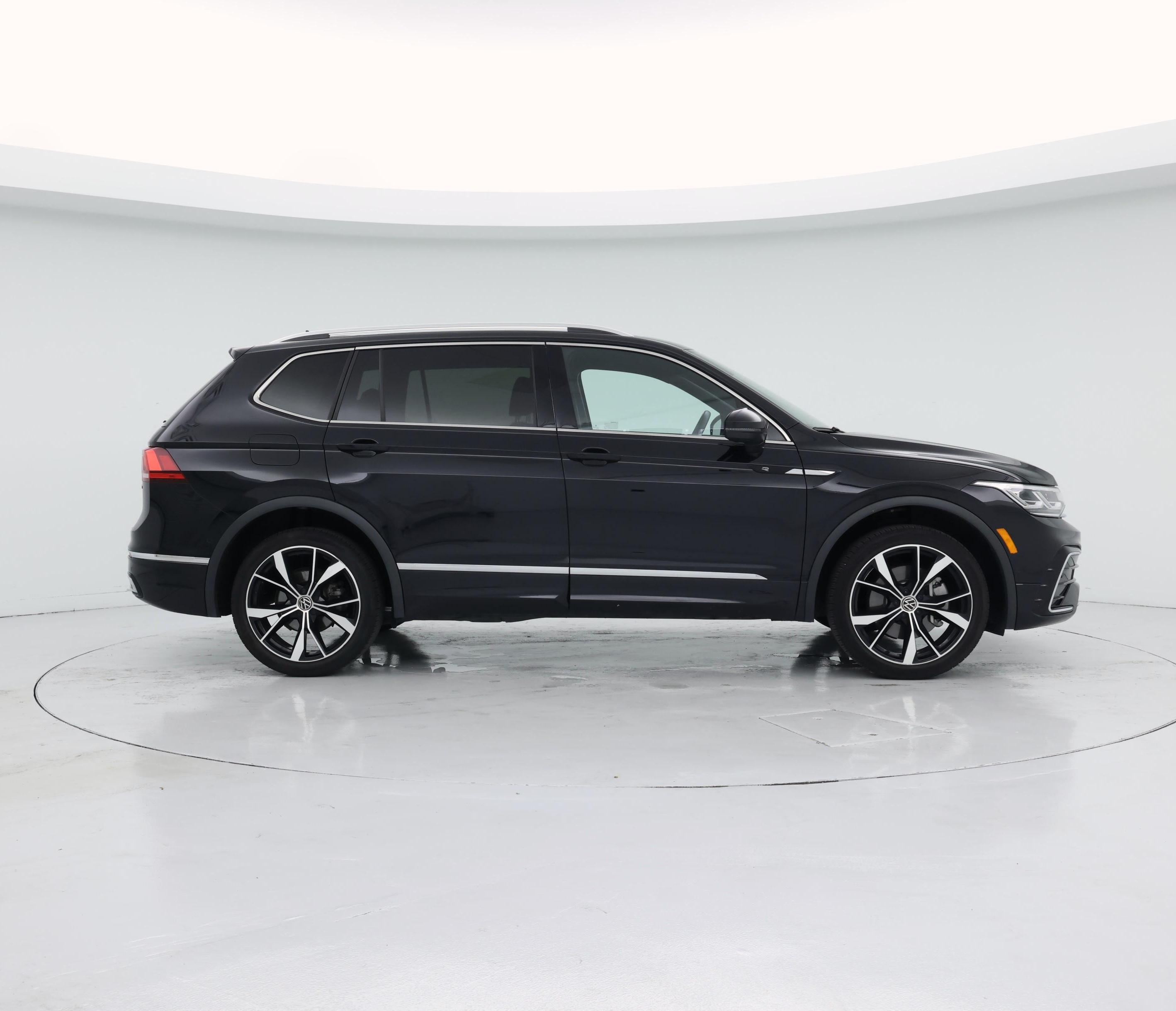 Thumbnail: 2024 Volkswagen Tiguan - 7