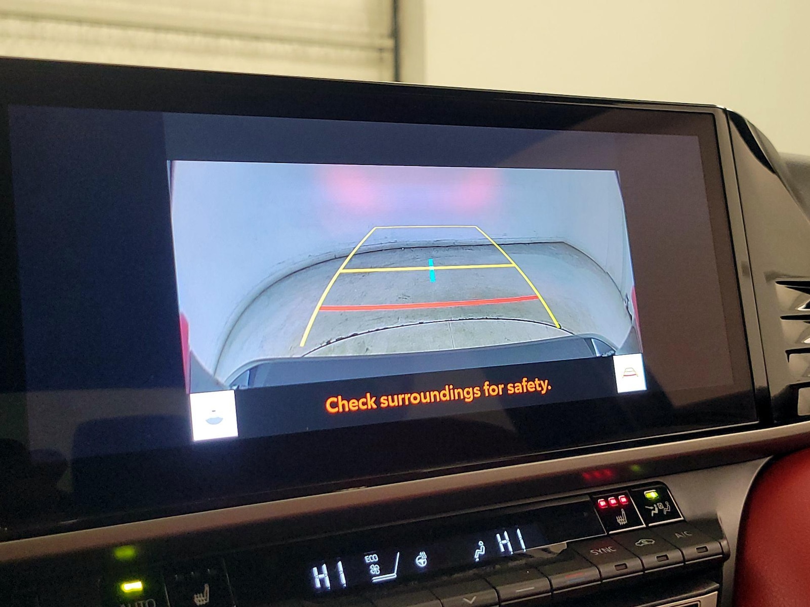 2025 Toyota Camry XSE - Photo 16