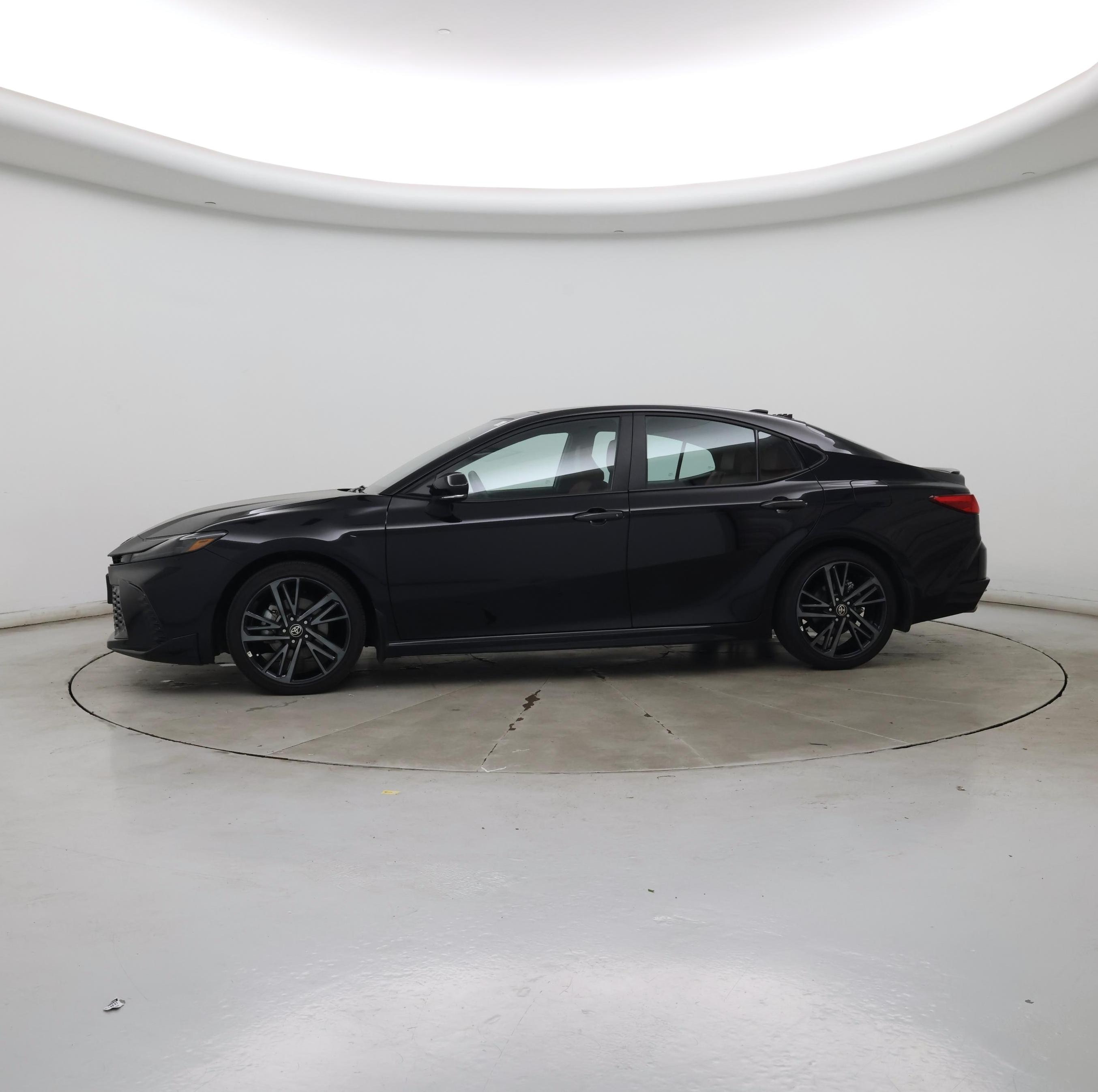 Thumbnail: 2025 Toyota Camry - 3