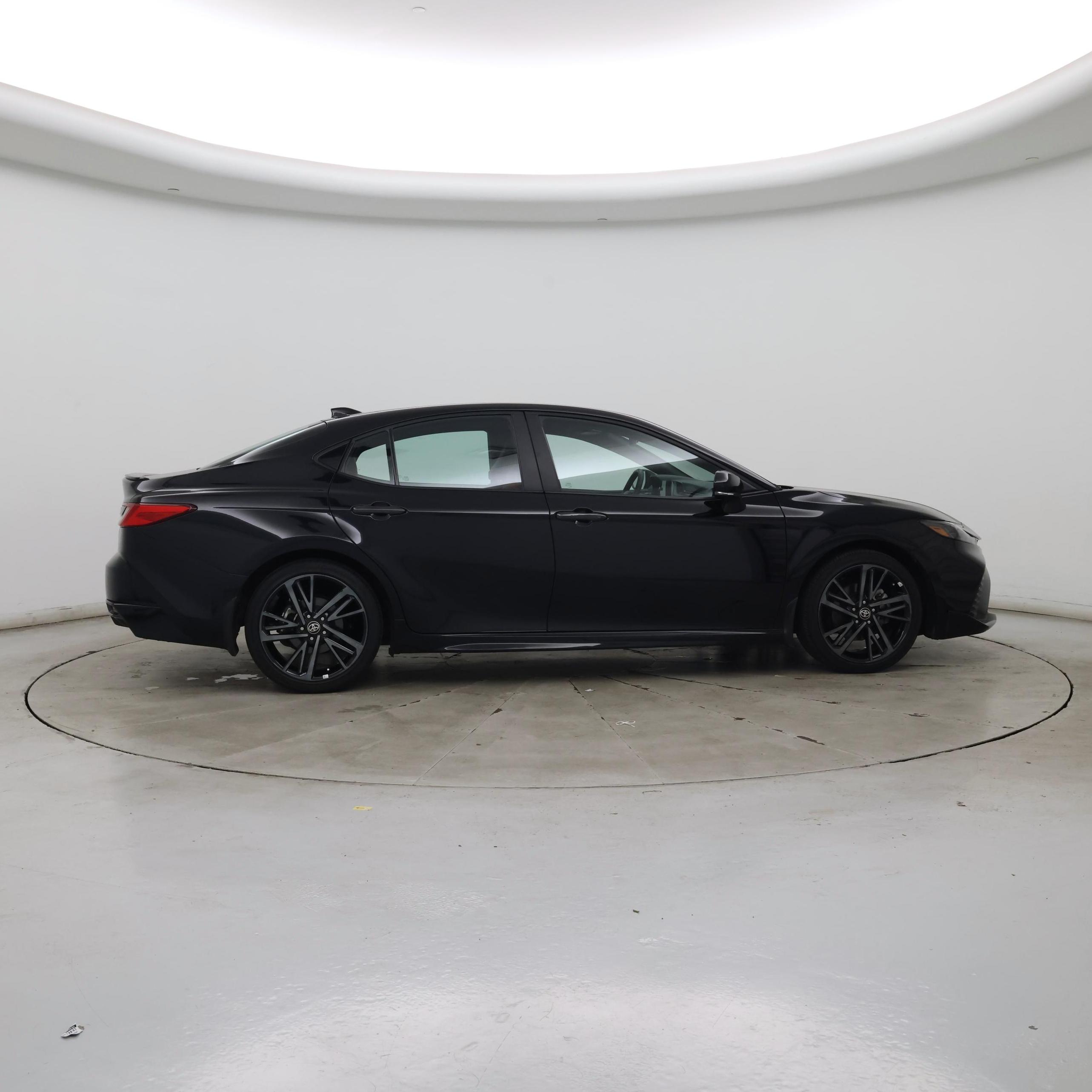 Thumbnail: 2025 Toyota Camry - 7