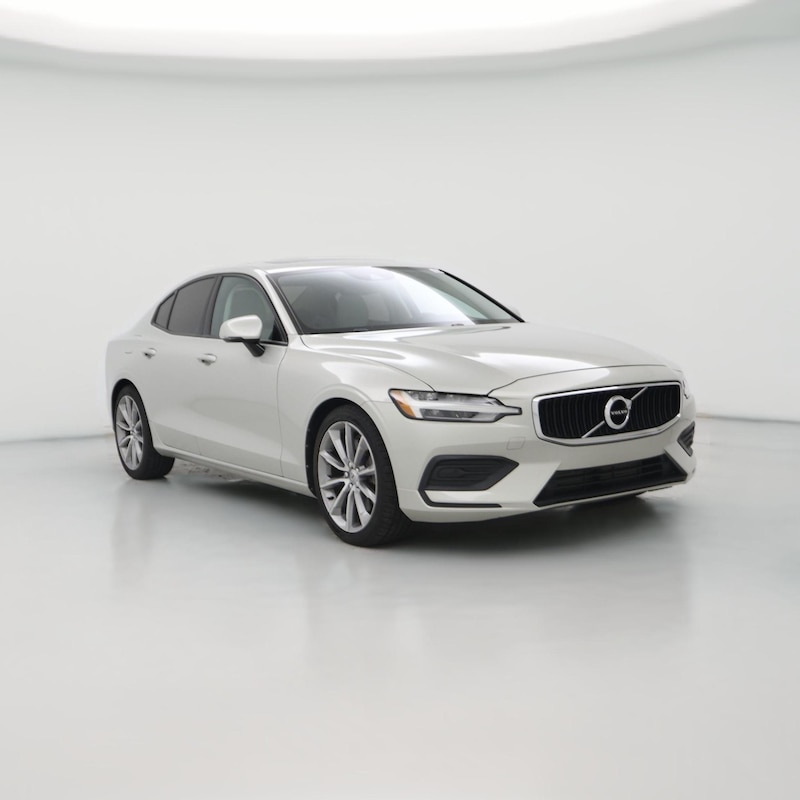 2019 Volvo S60 T6 Momentum