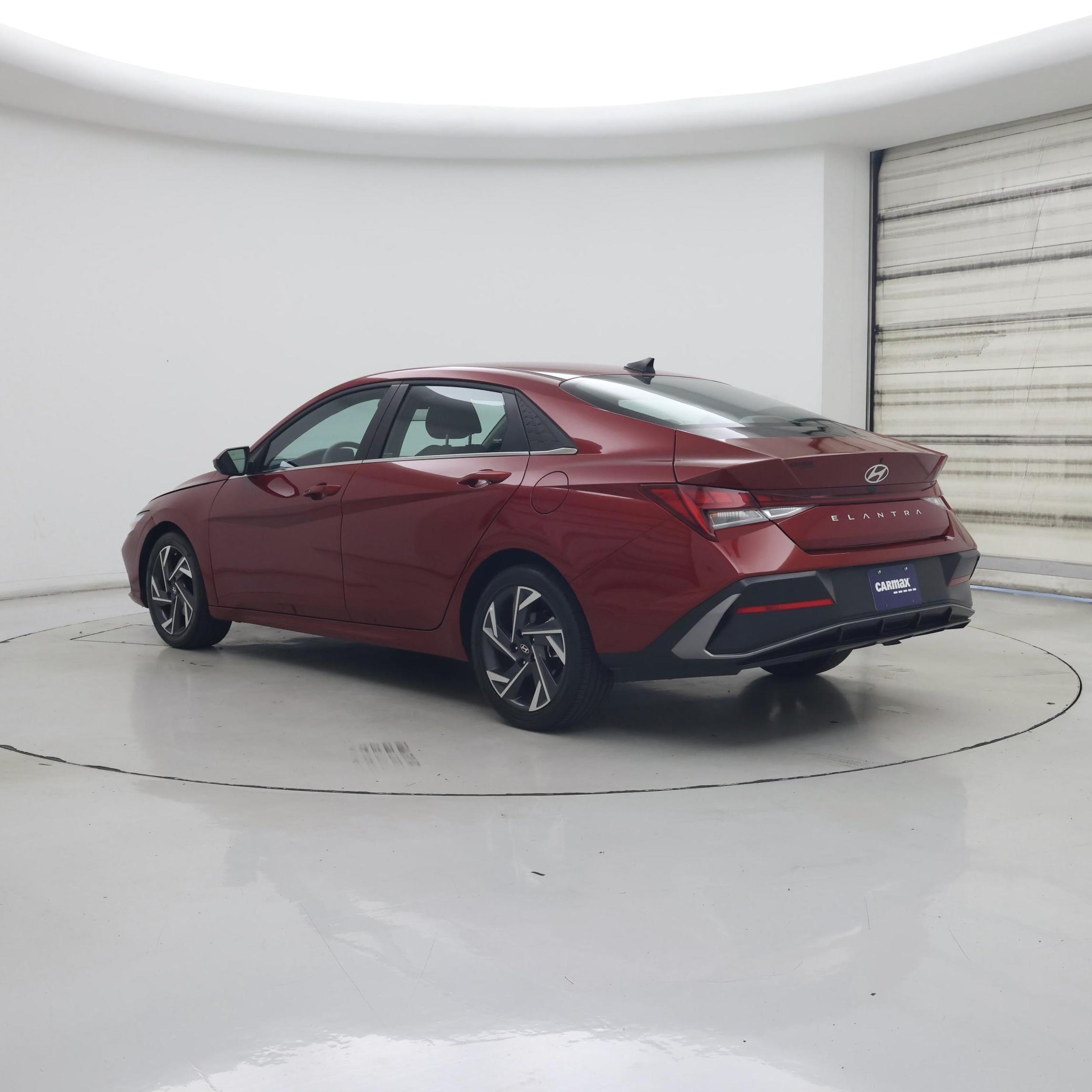 Thumbnail: 2025 Hyundai Elantra - 2