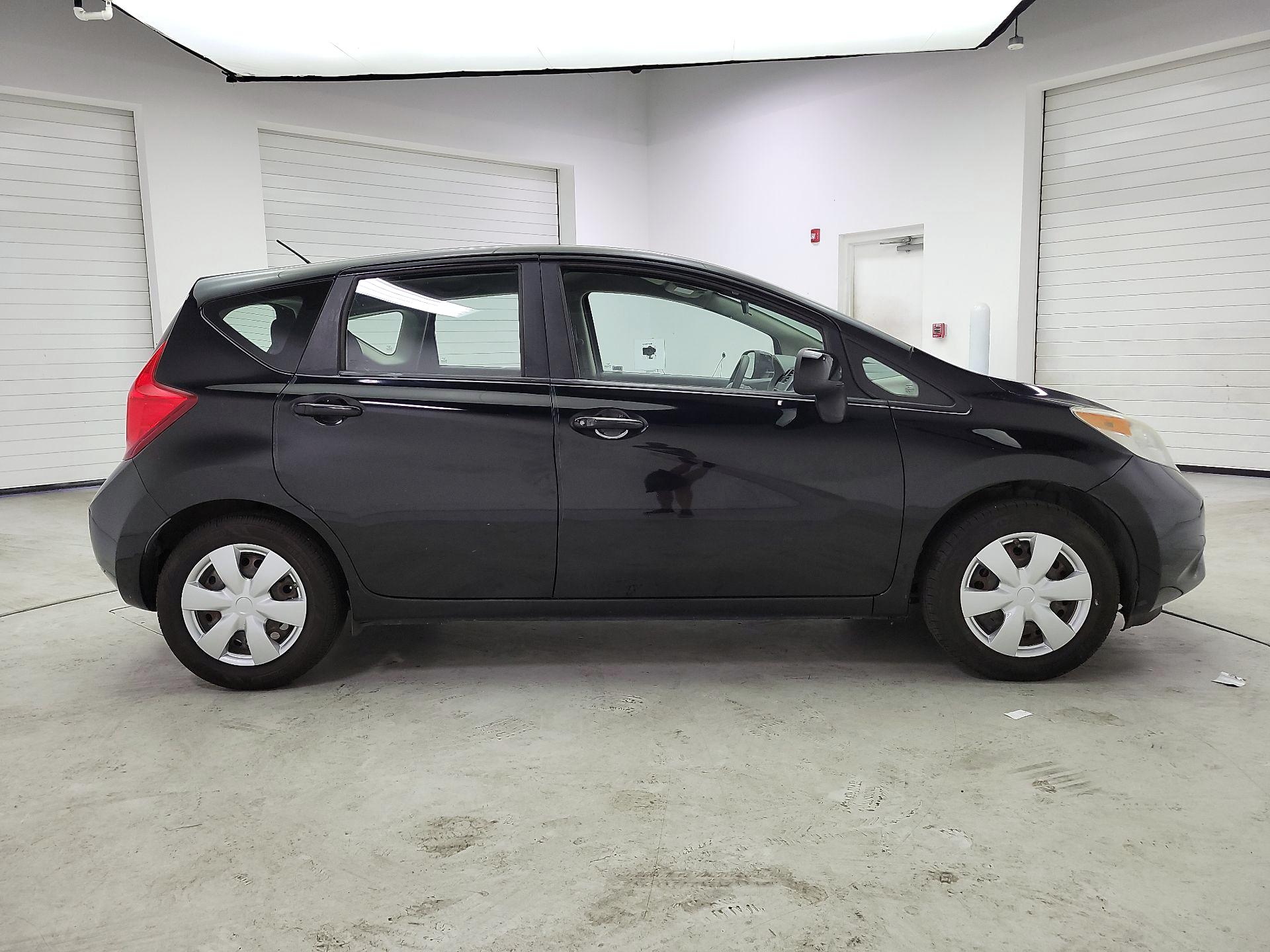 Thumbnail: 2014 Nissan Versa Note - 4