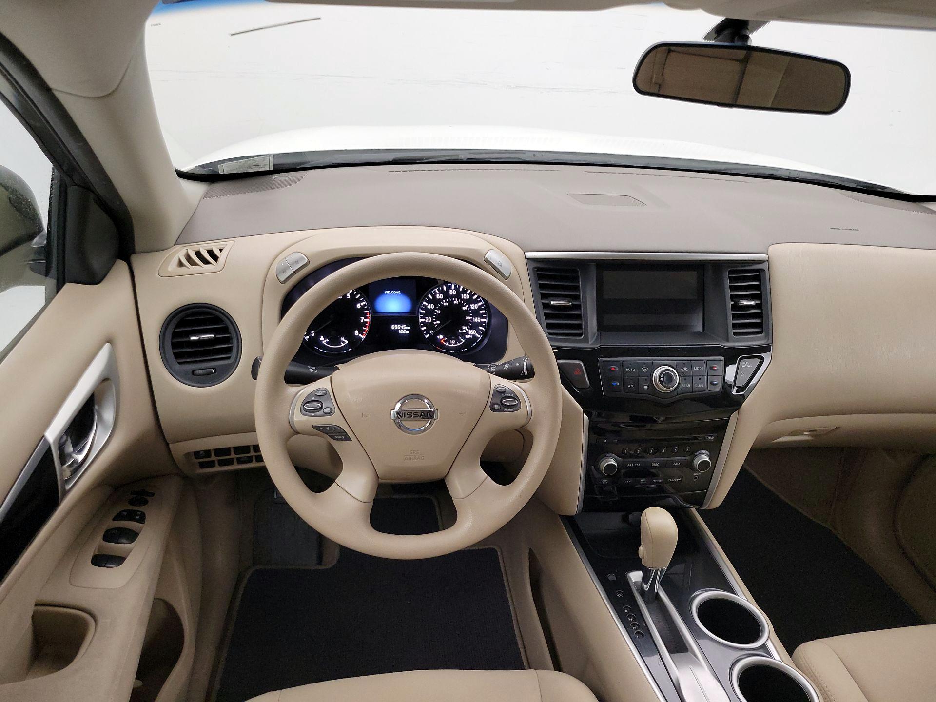 Thumbnail: 2014 Nissan Pathfinder - 10