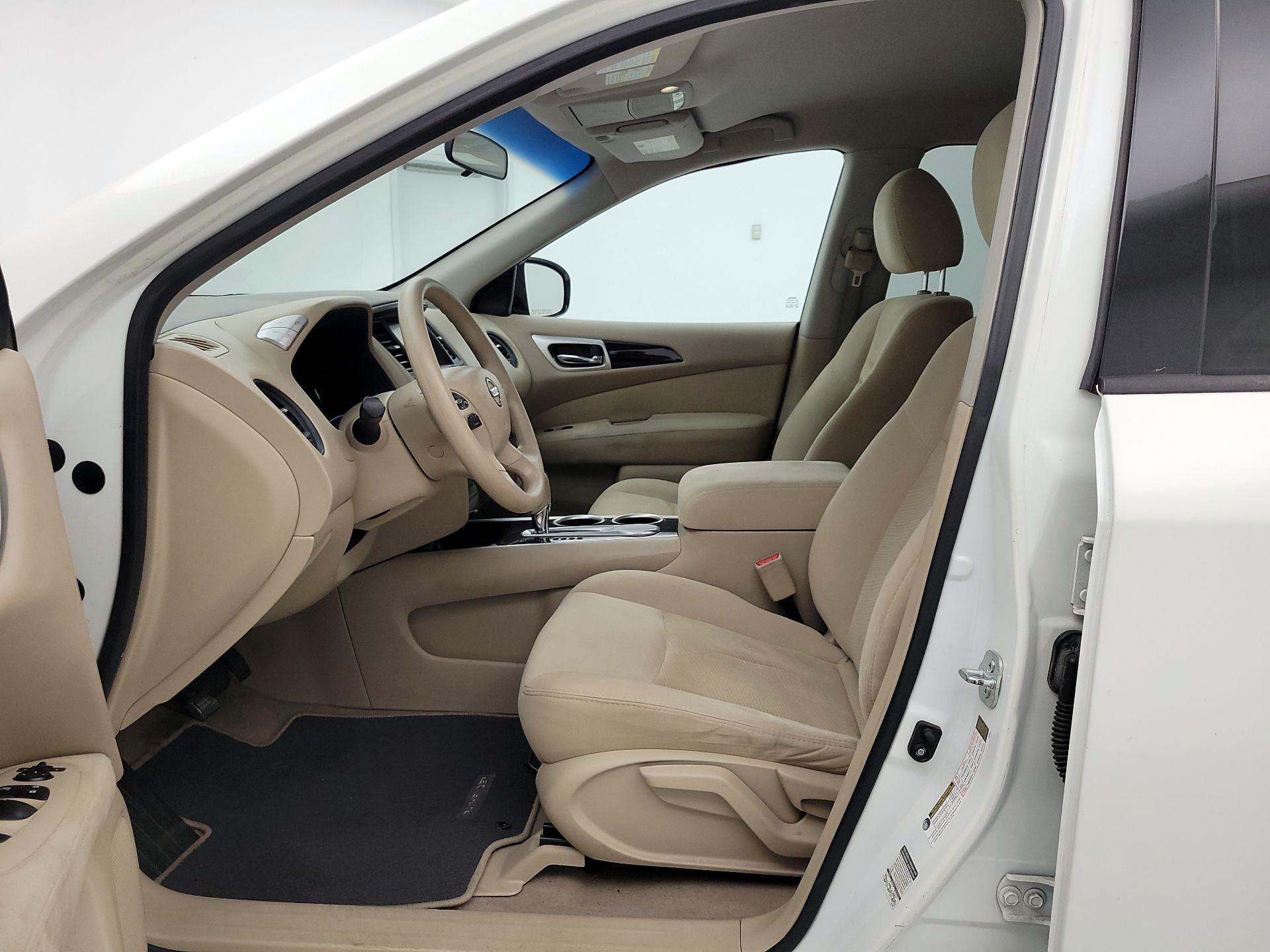 Thumbnail: 2014 Nissan Pathfinder - 11