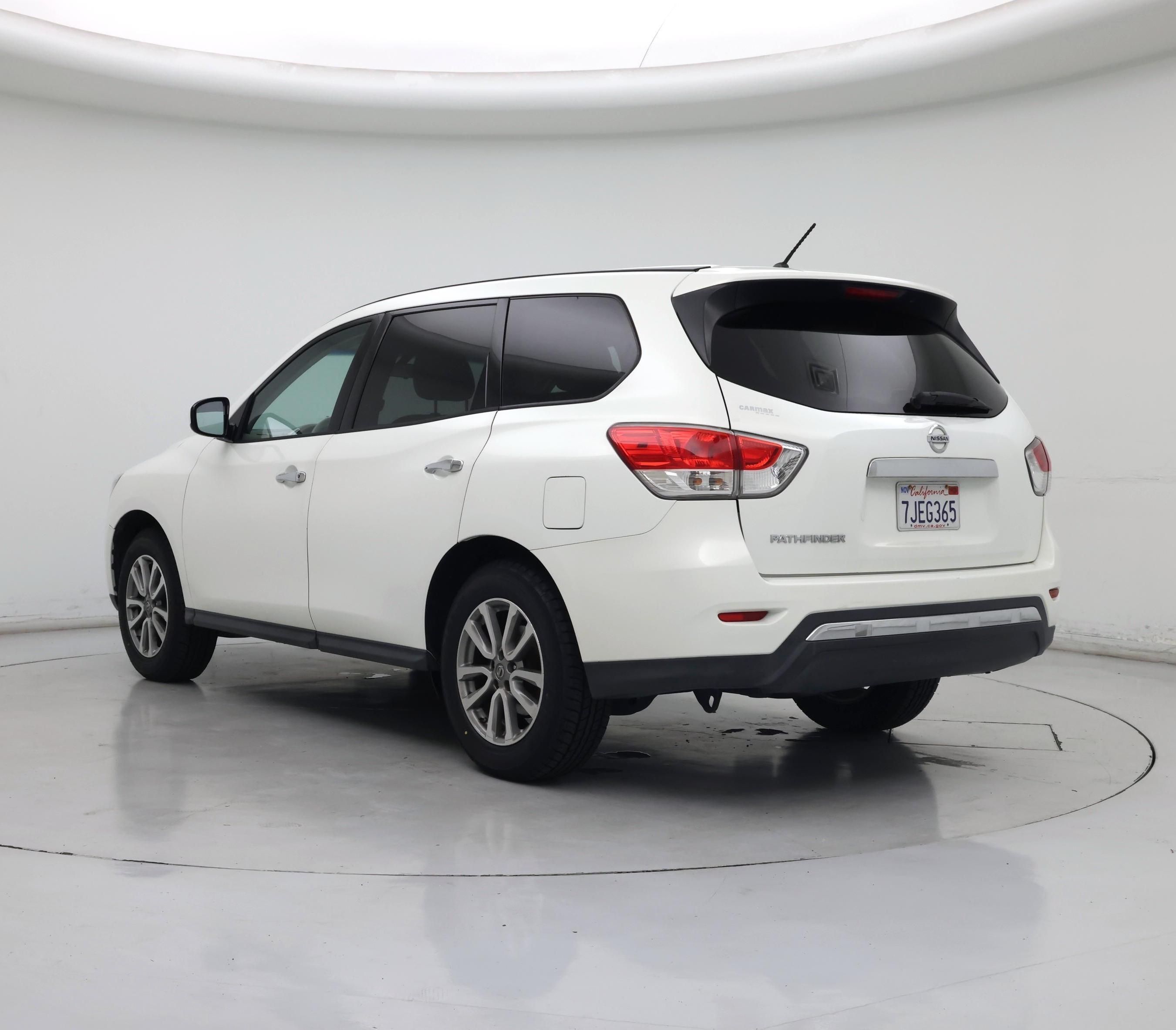 Thumbnail: 2014 Nissan Pathfinder - 2