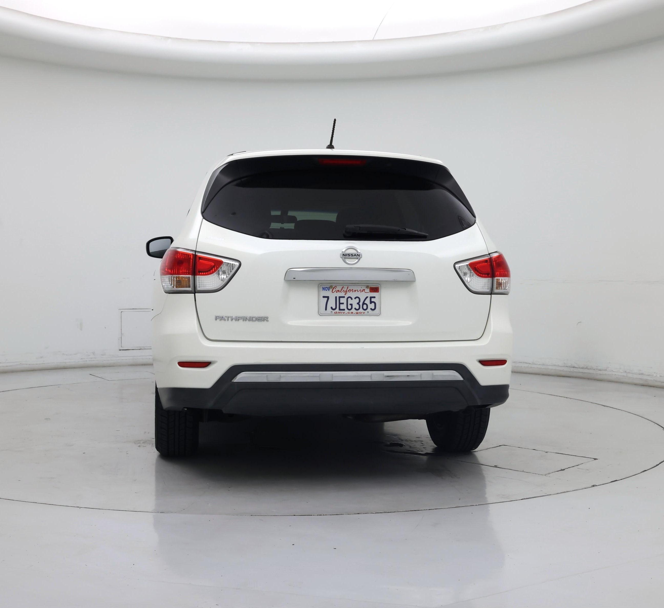 Thumbnail: 2014 Nissan Pathfinder - 6