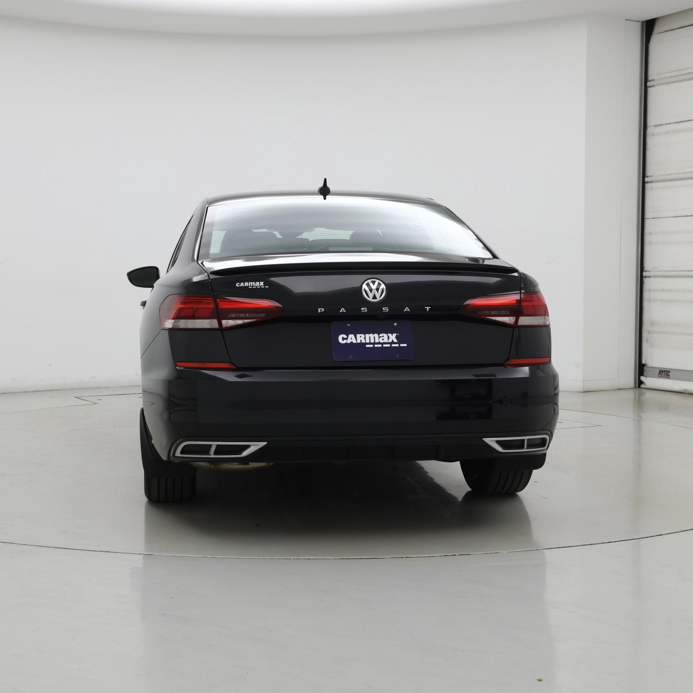 Thumbnail: 2022 Volkswagen Passat - 6