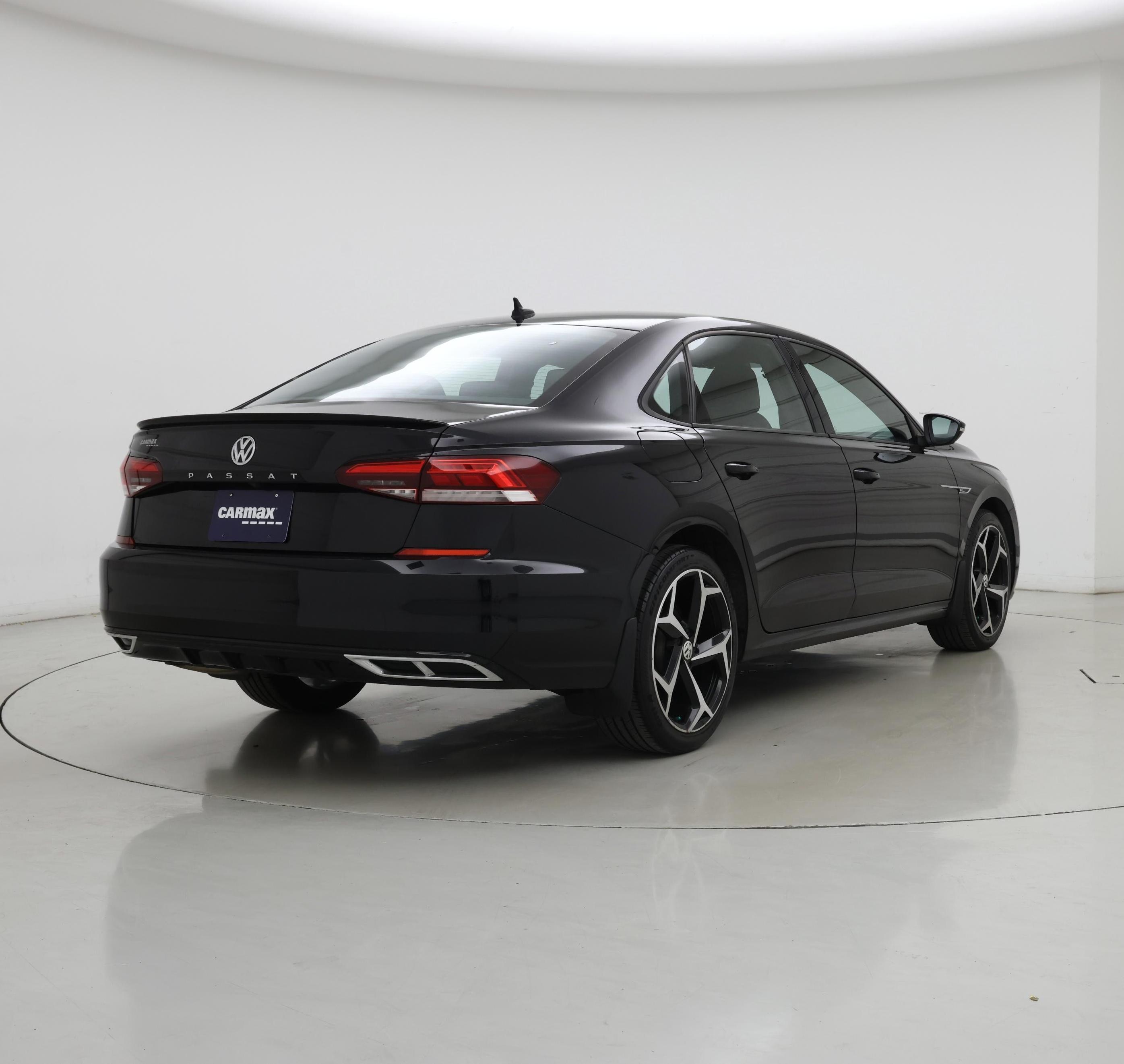 Thumbnail: 2022 Volkswagen Passat - 8