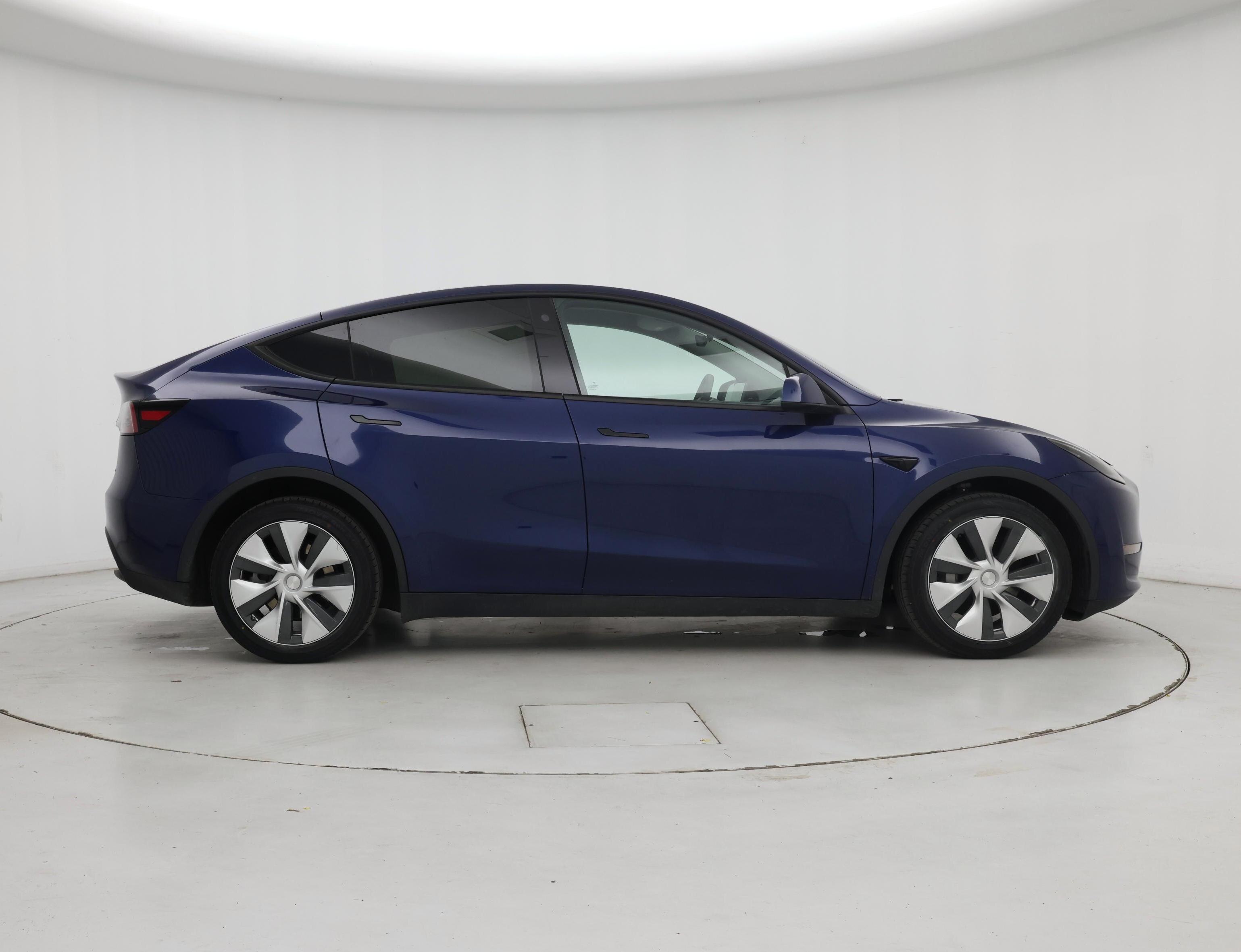 Thumbnail: 2023 Tesla Model Y - 7