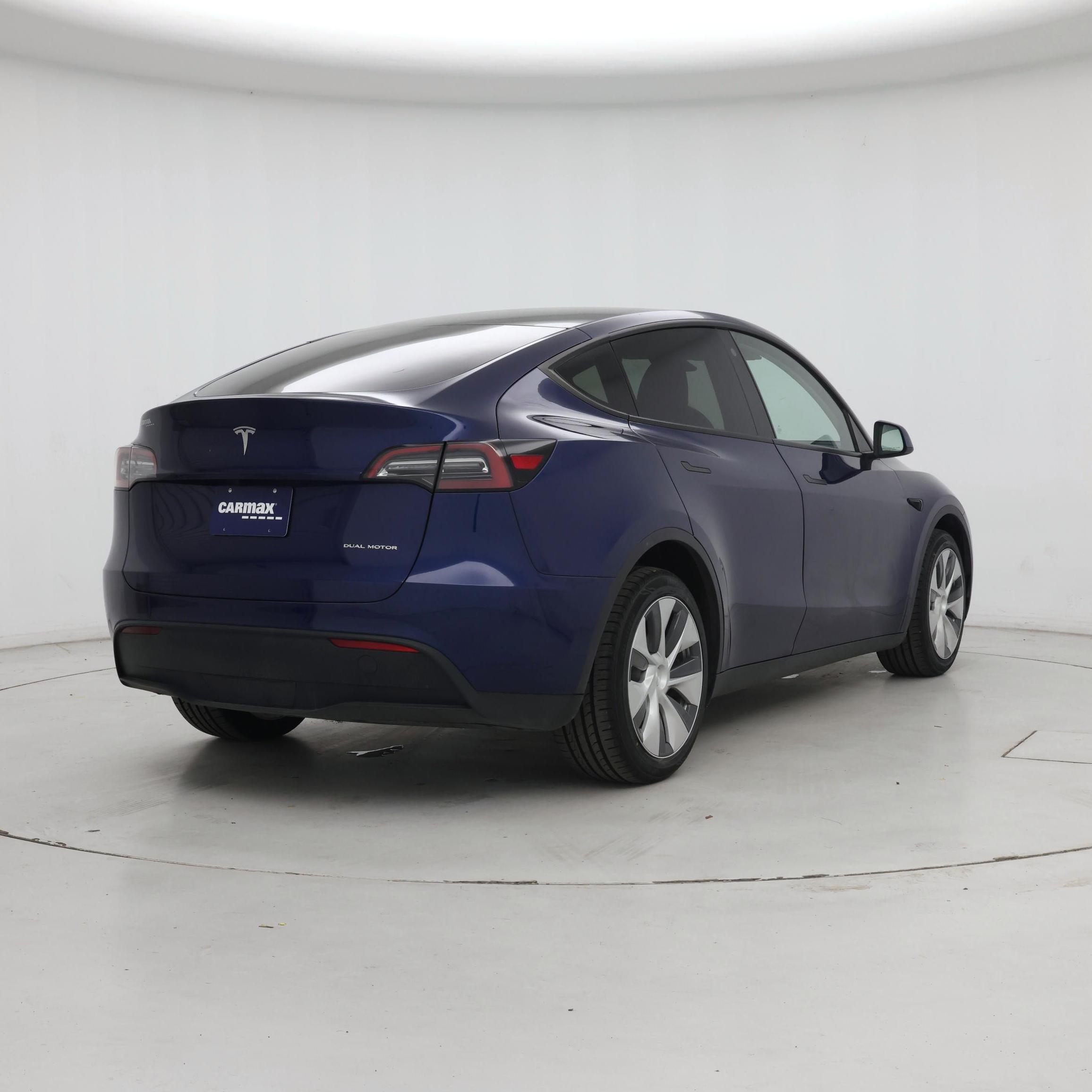 Thumbnail: 2023 Tesla Model Y - 8