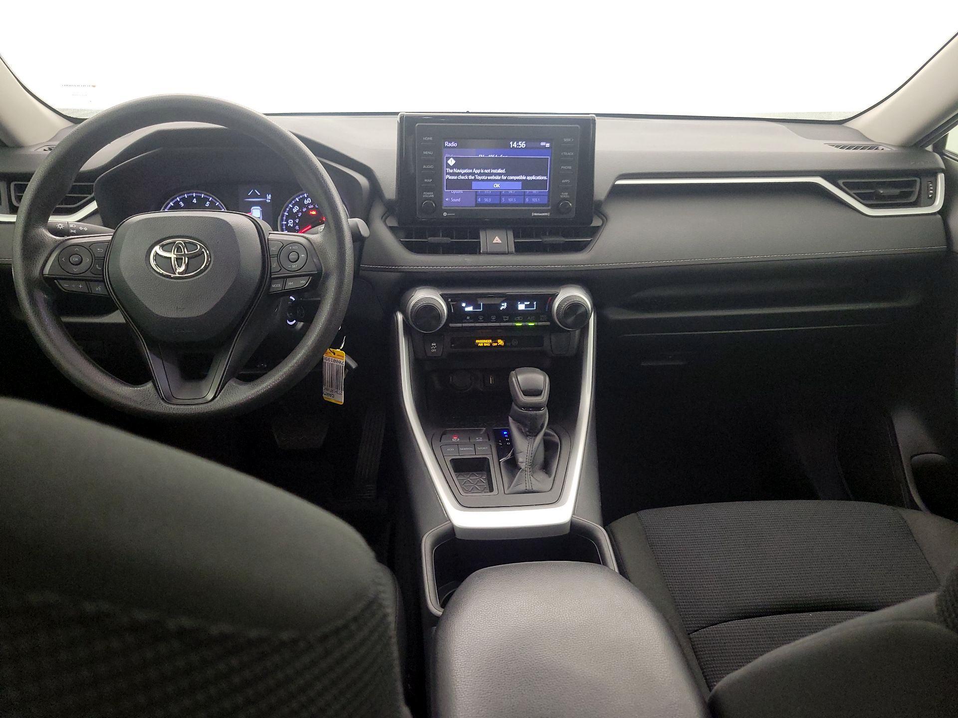 Thumbnail: 2022 Toyota RAV4 - 9