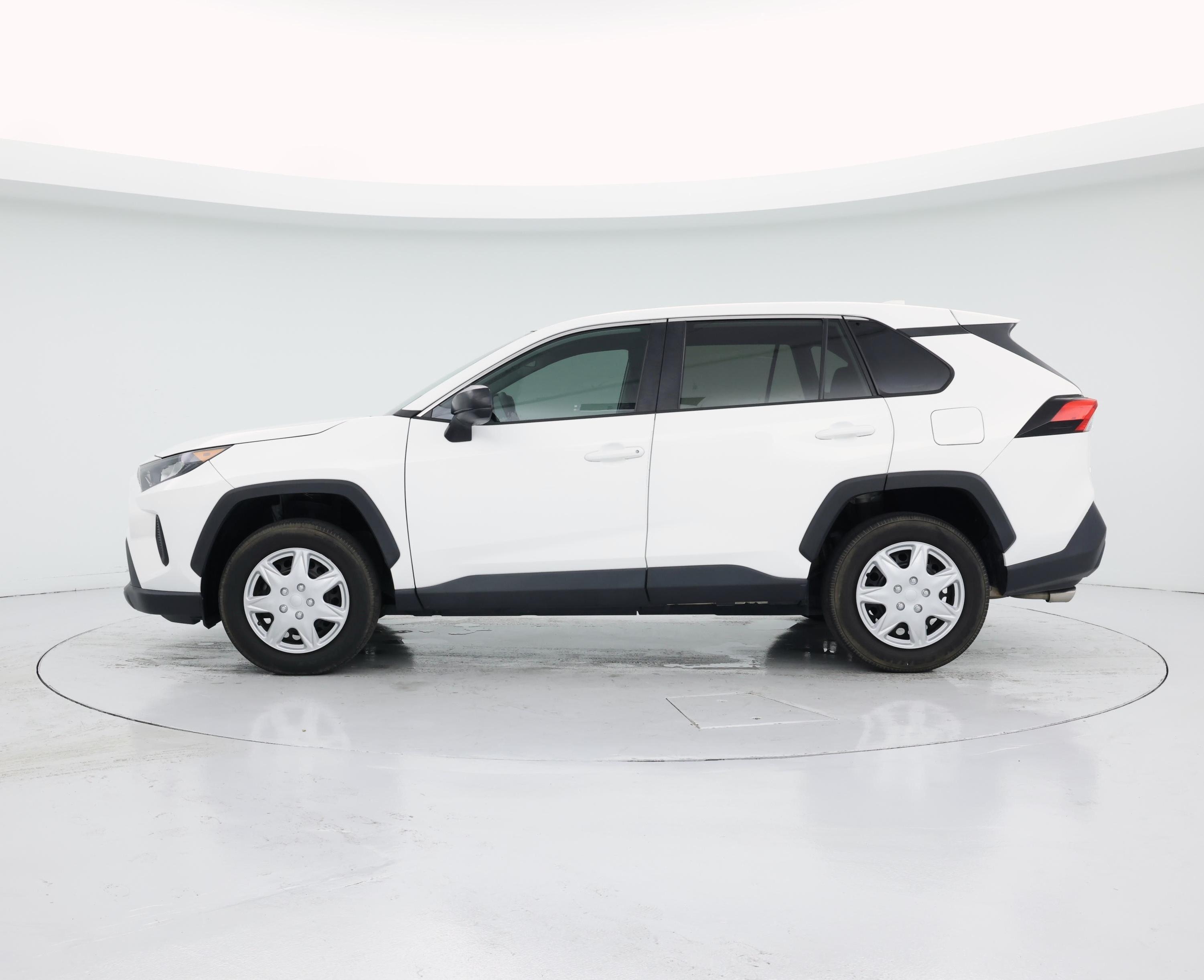 Thumbnail: 2022 Toyota RAV4 - 3