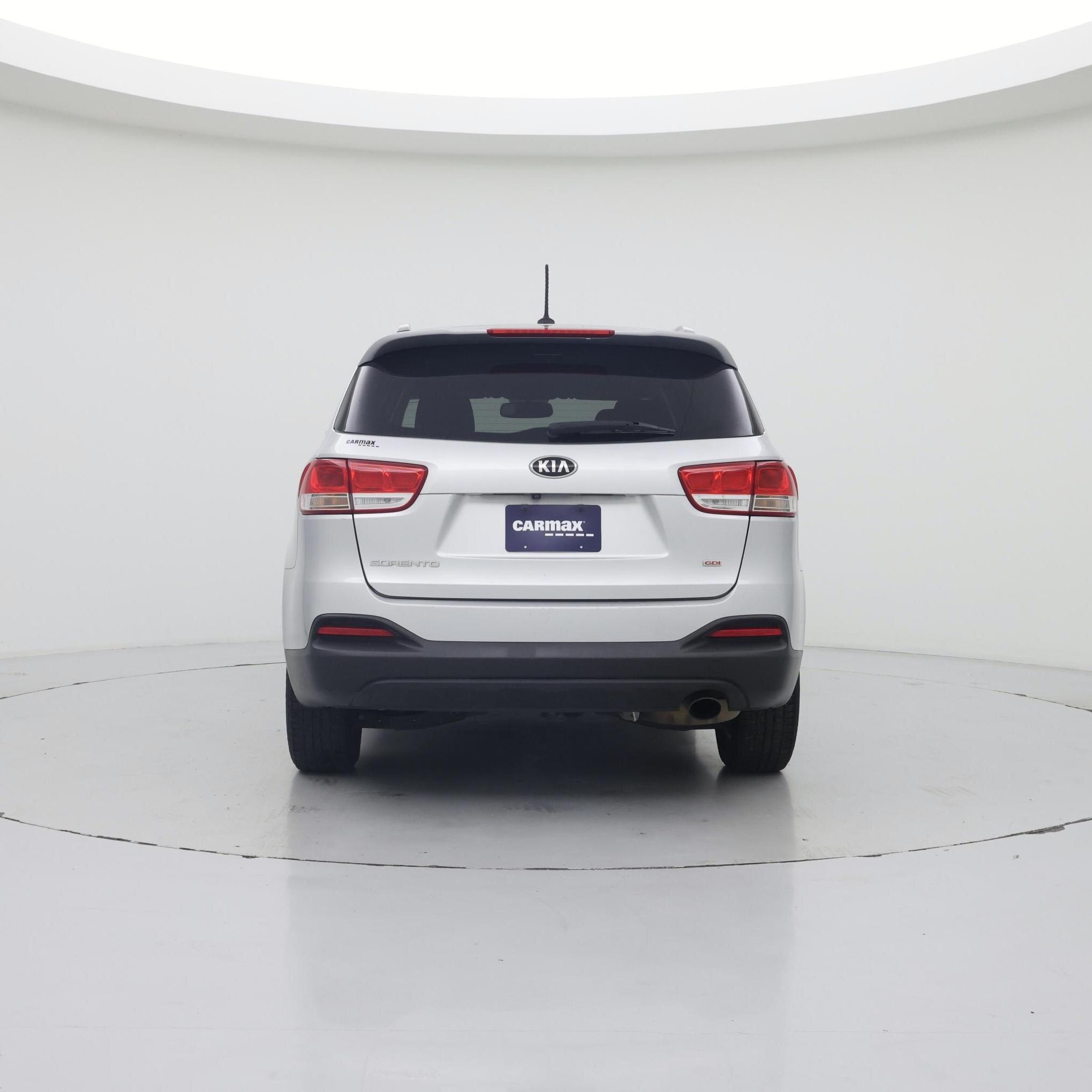 Thumbnail: 2017 Kia Sorento - 6