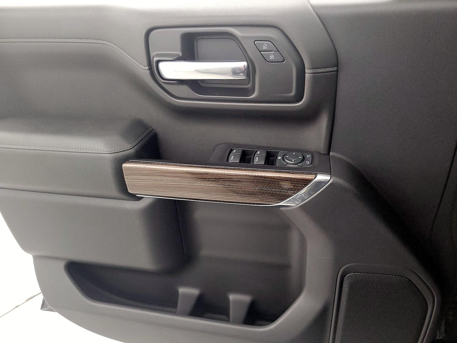 2019 Chevrolet Silverado 1500 LT Trail Boss - Photo 13