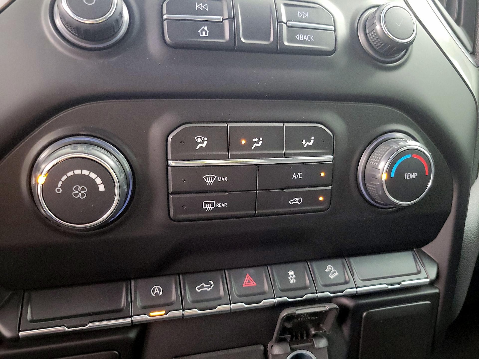 2019 Chevrolet Silverado 1500 LT Trail Boss - Photo 17