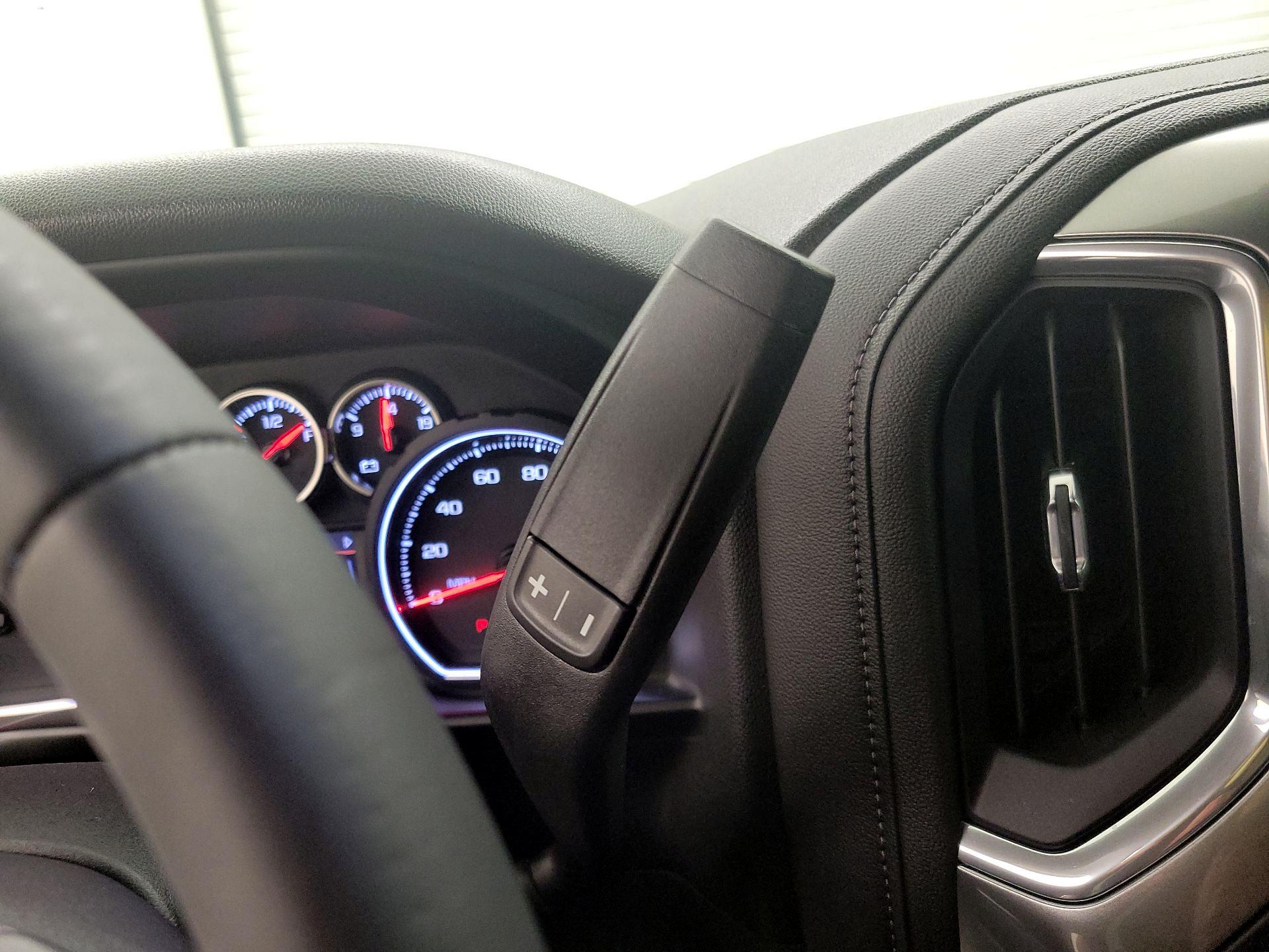 Thumbnail: 2019 Chevrolet Silverado 1500 - 17