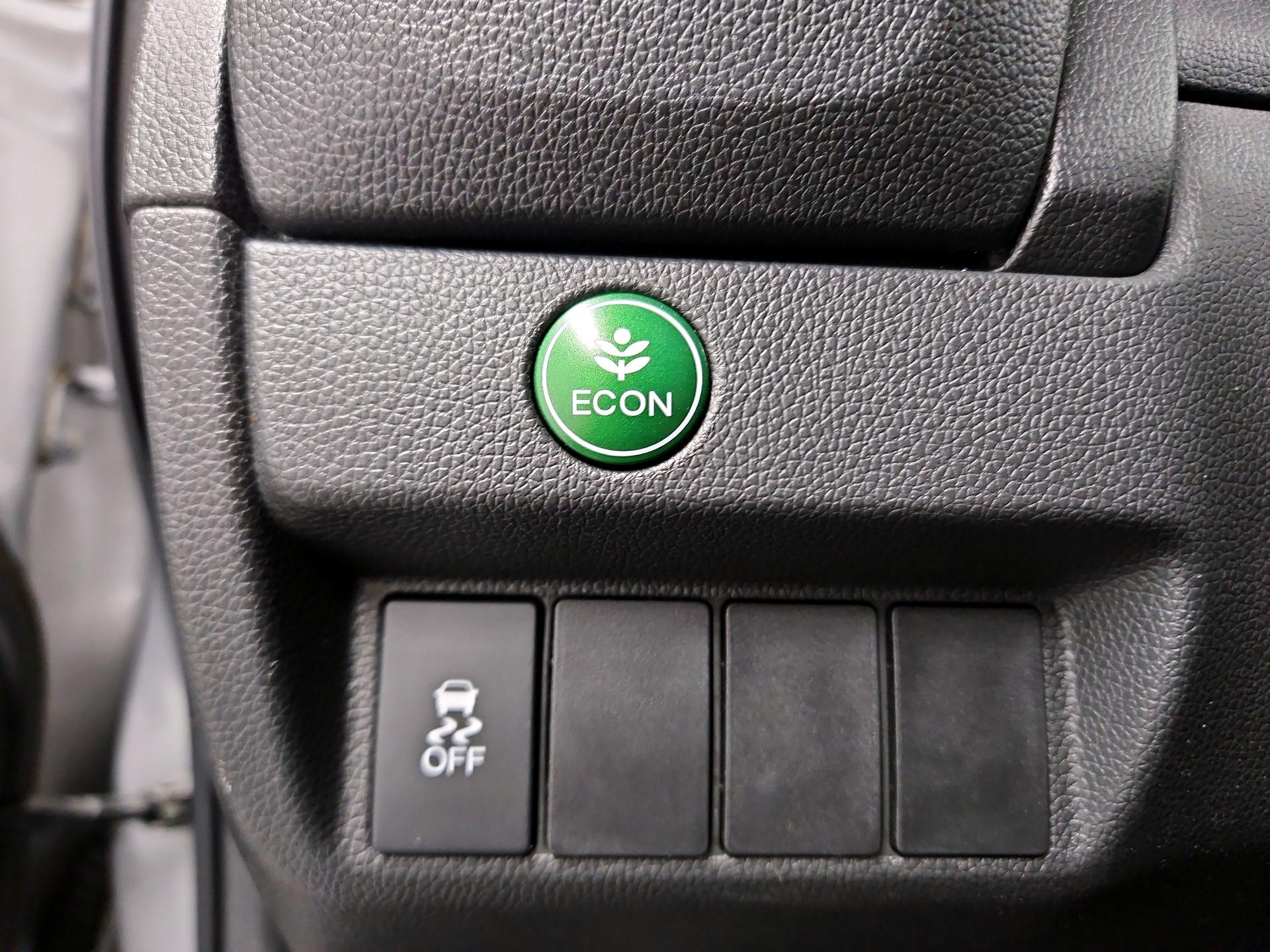Thumbnail: 2015 Honda Fit - 13