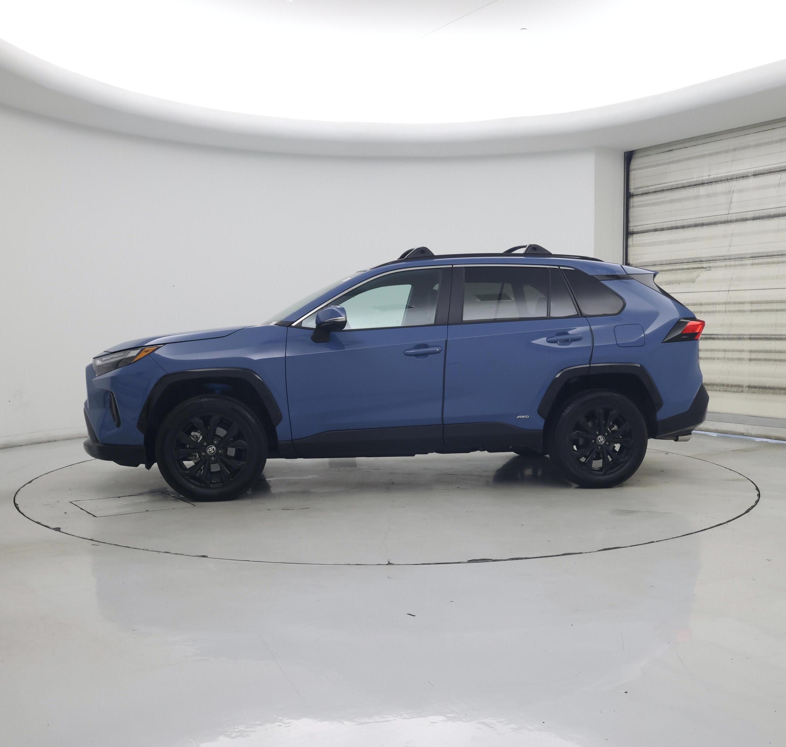 Thumbnail: 2024 Toyota RAV4 - 3
