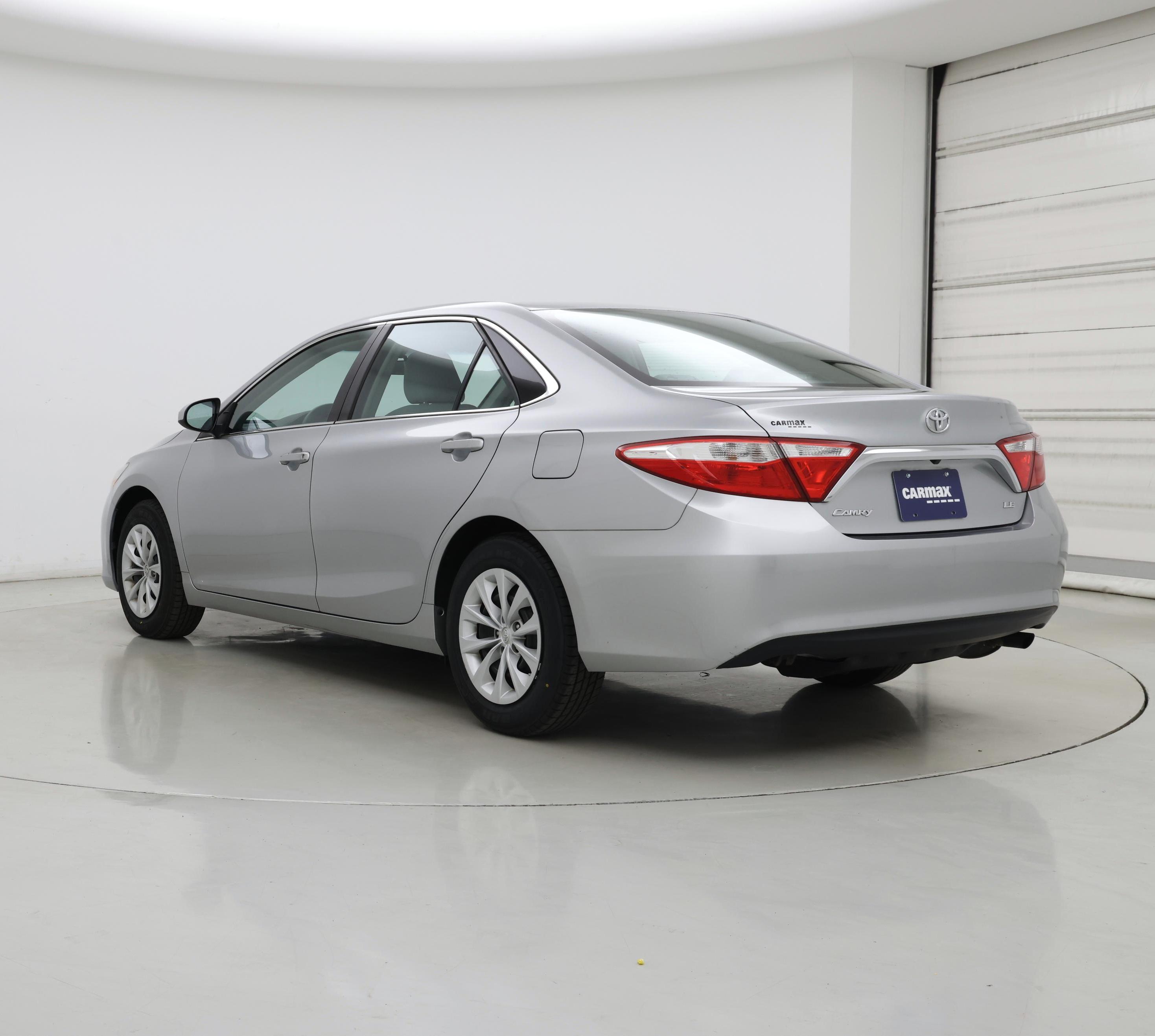 Thumbnail: 2015 Toyota Camry - 2
