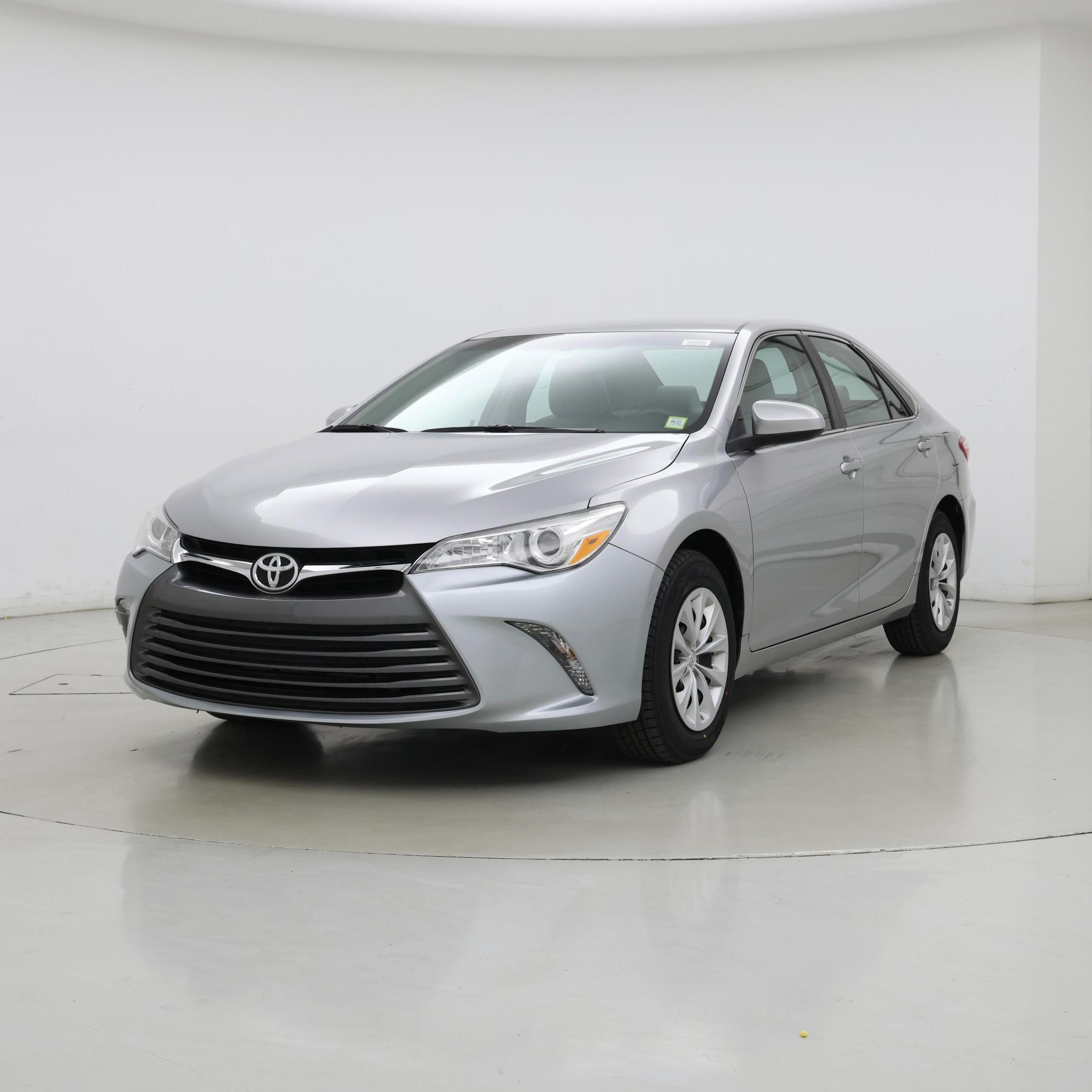 Thumbnail: 2015 Toyota Camry - 4