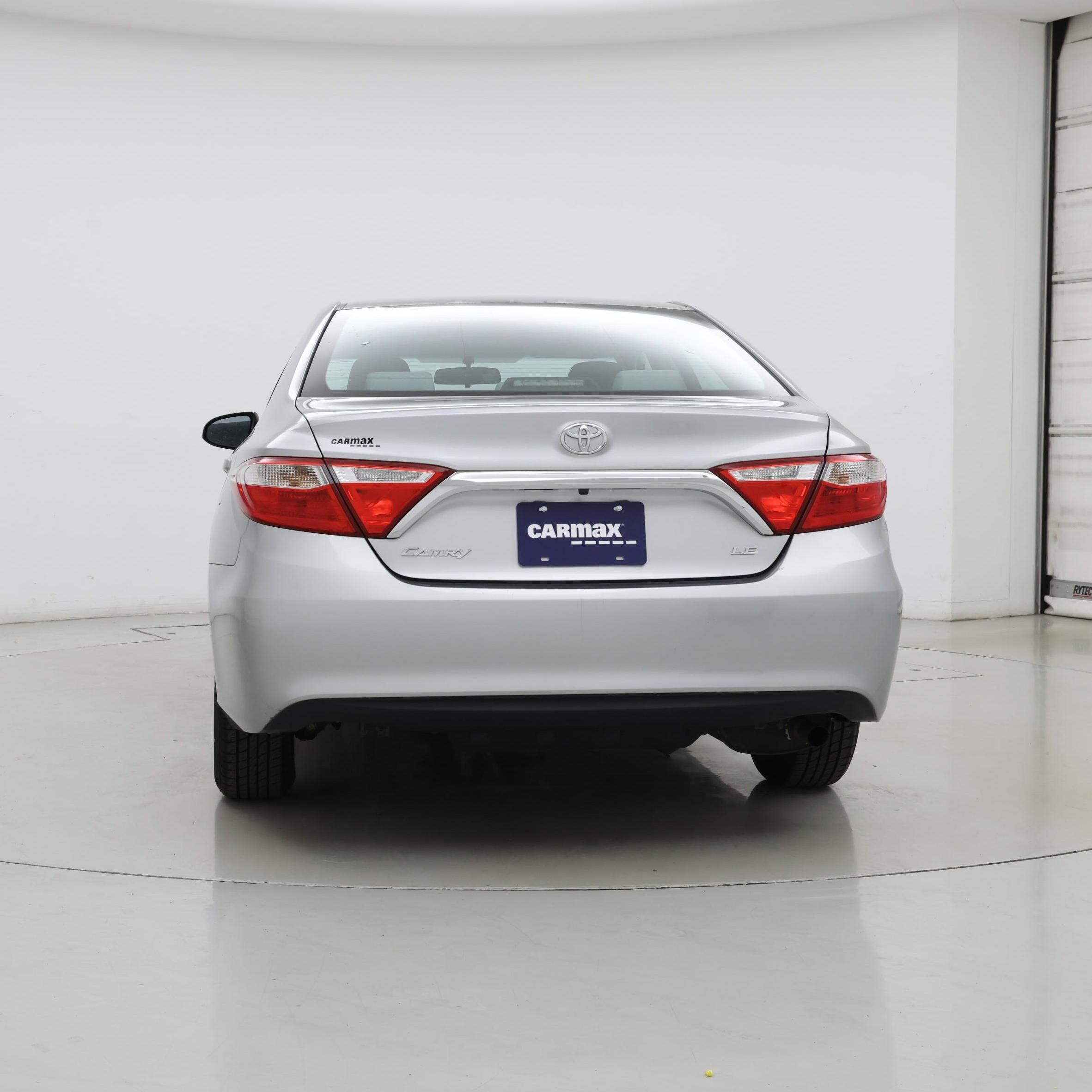 Thumbnail: 2015 Toyota Camry - 6
