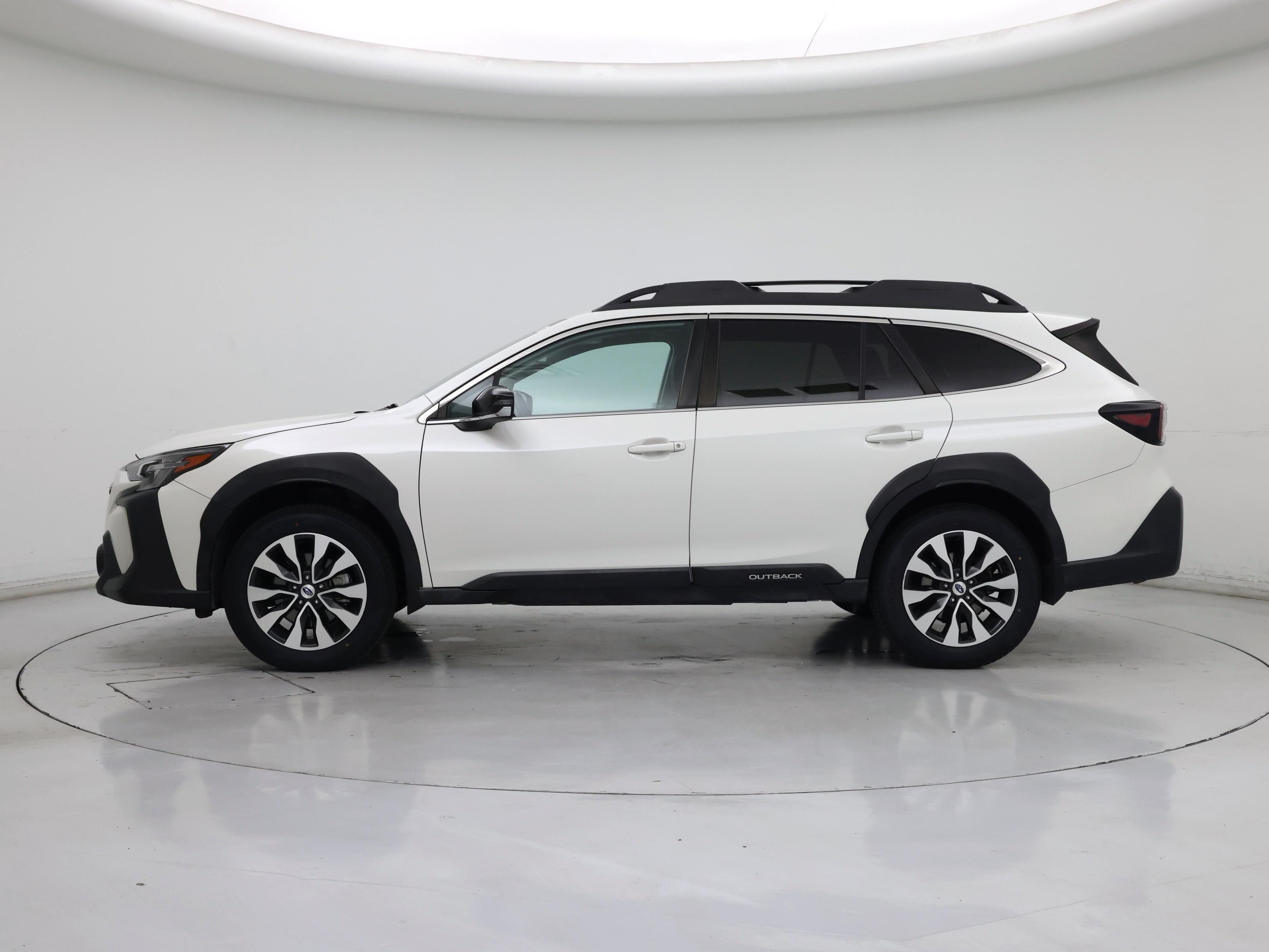 Thumbnail: 2023 Subaru Outback - 3