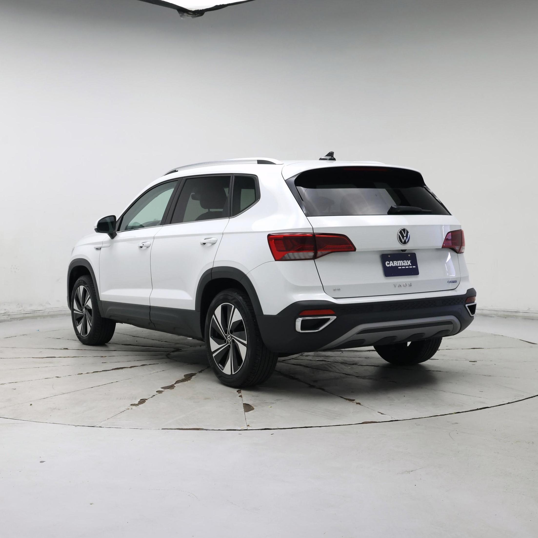Thumbnail: 2023 Volkswagen Taos - 2