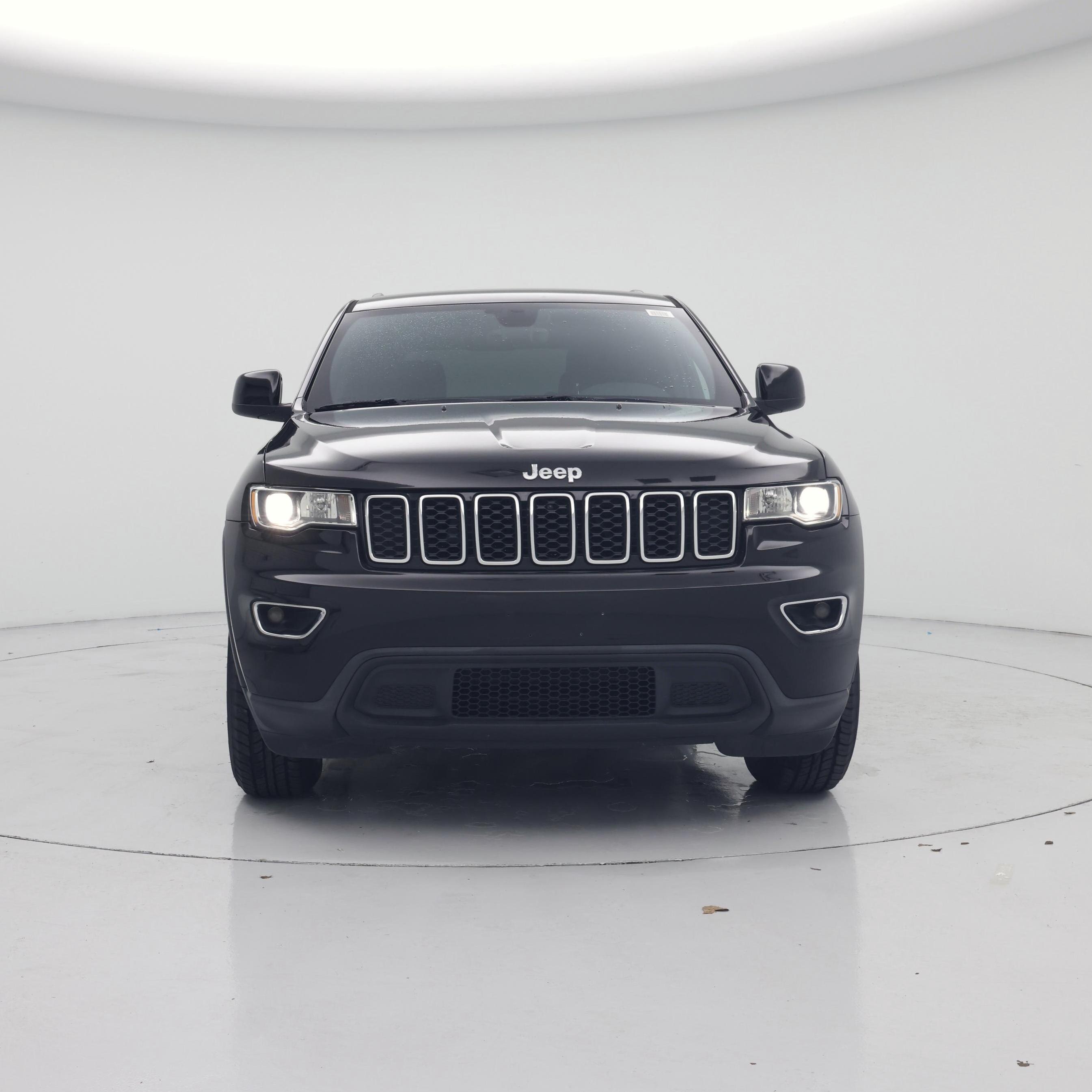 Thumbnail: 2017 Jeep Grand Cherokee - 5