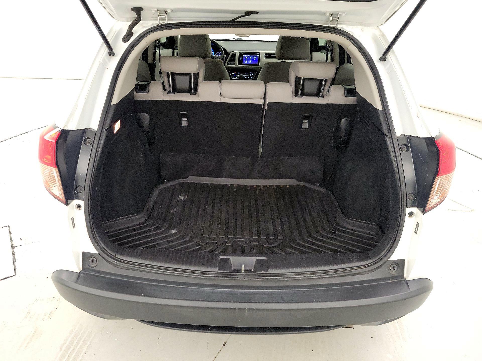 Thumbnail: 2017 Honda HR-V - 20