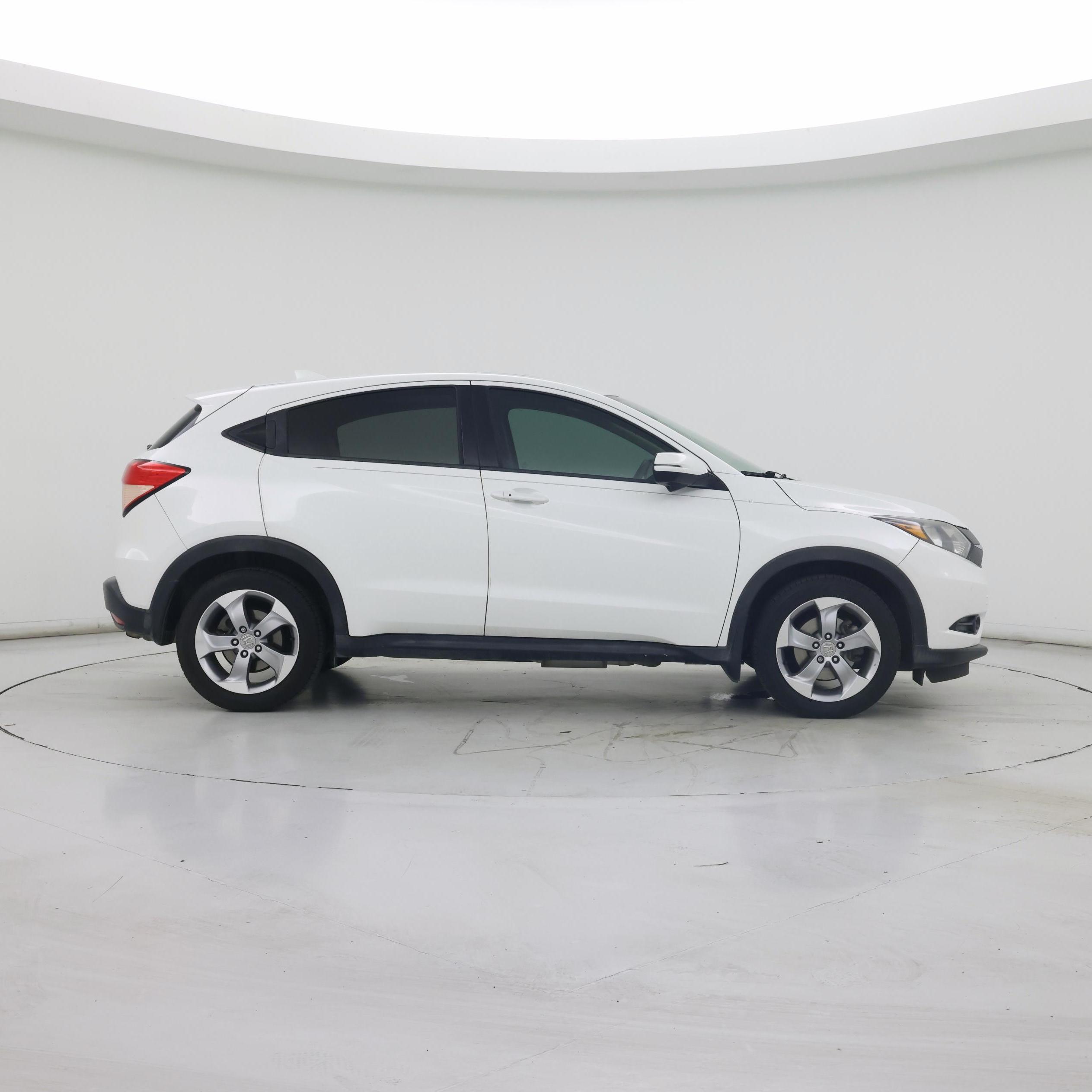 Thumbnail: 2017 Honda HR-V - 7