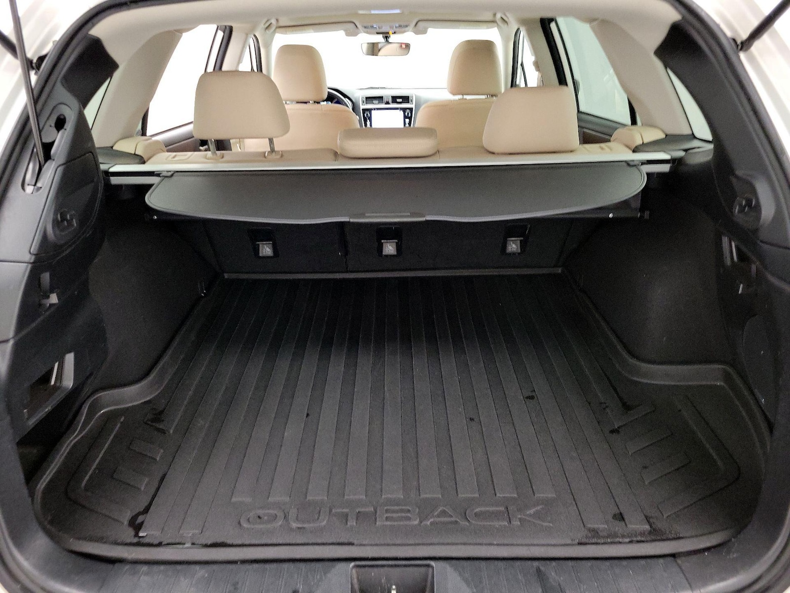 2019 Subaru Outback Limited - Photo 23
