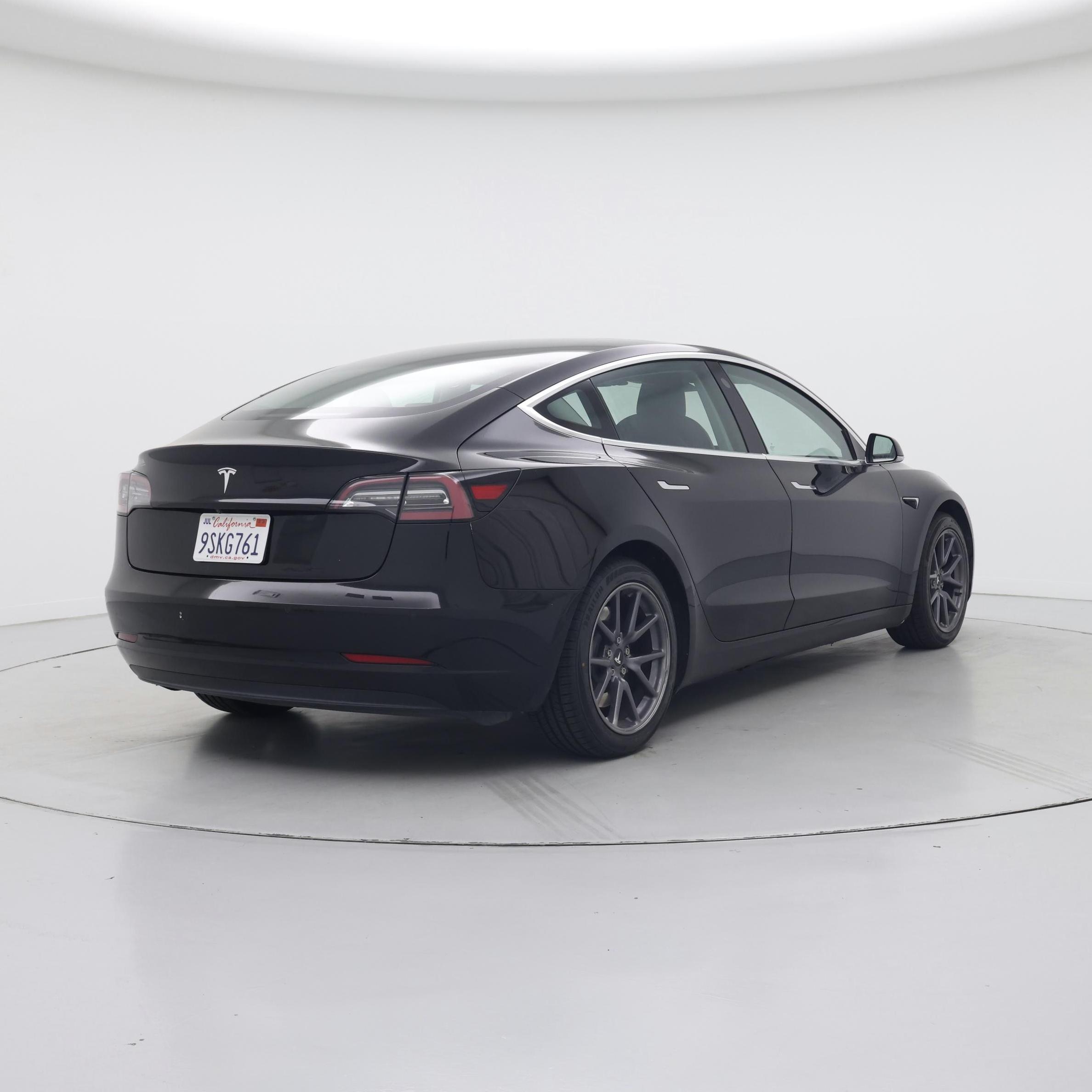 Thumbnail: 2020 Tesla Model 3 - 8