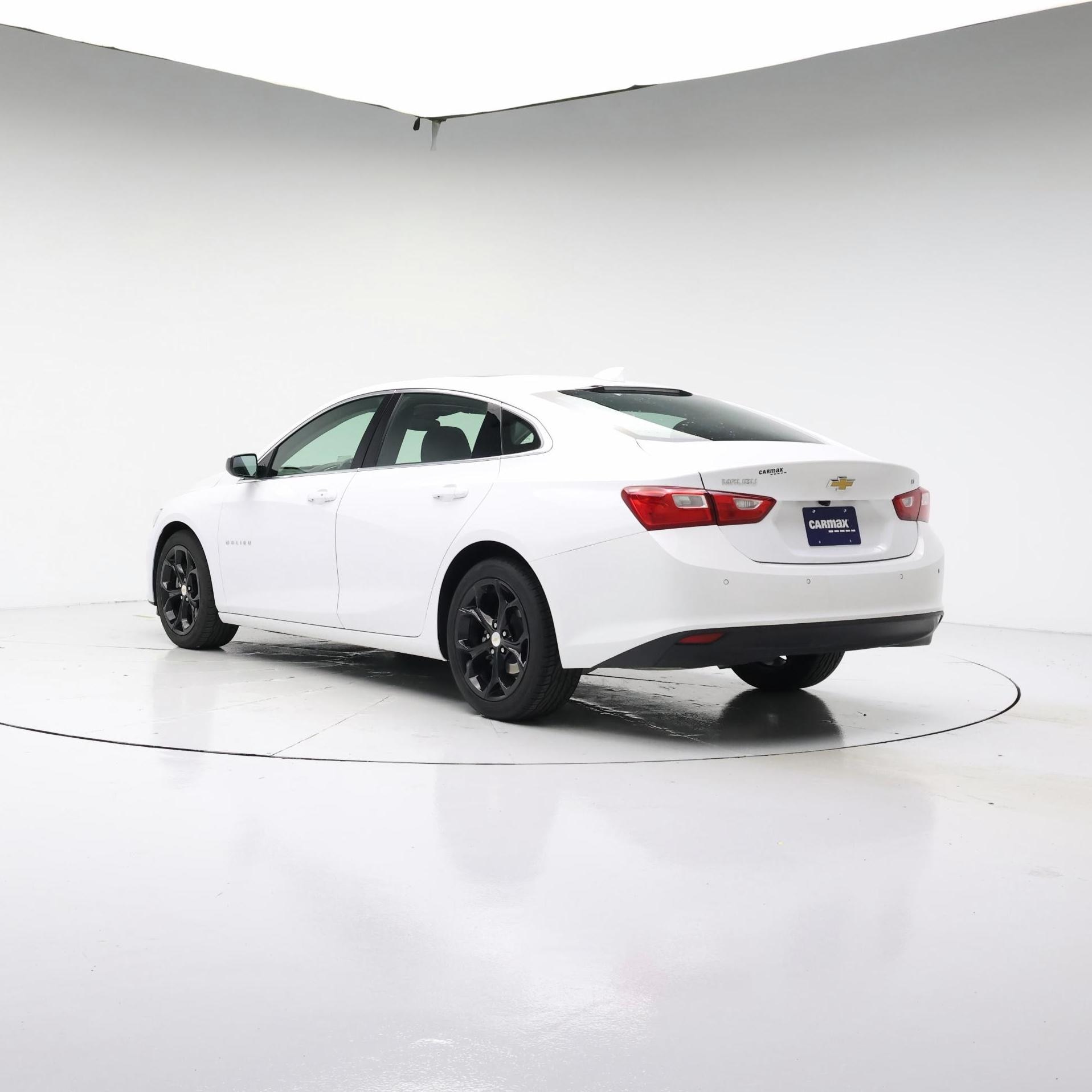 Thumbnail: 2024 Chevrolet Malibu - 2