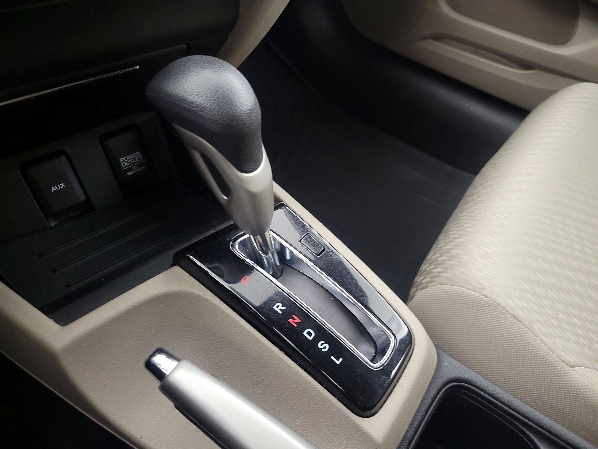 Thumbnail: 2015 Honda Civic - 17