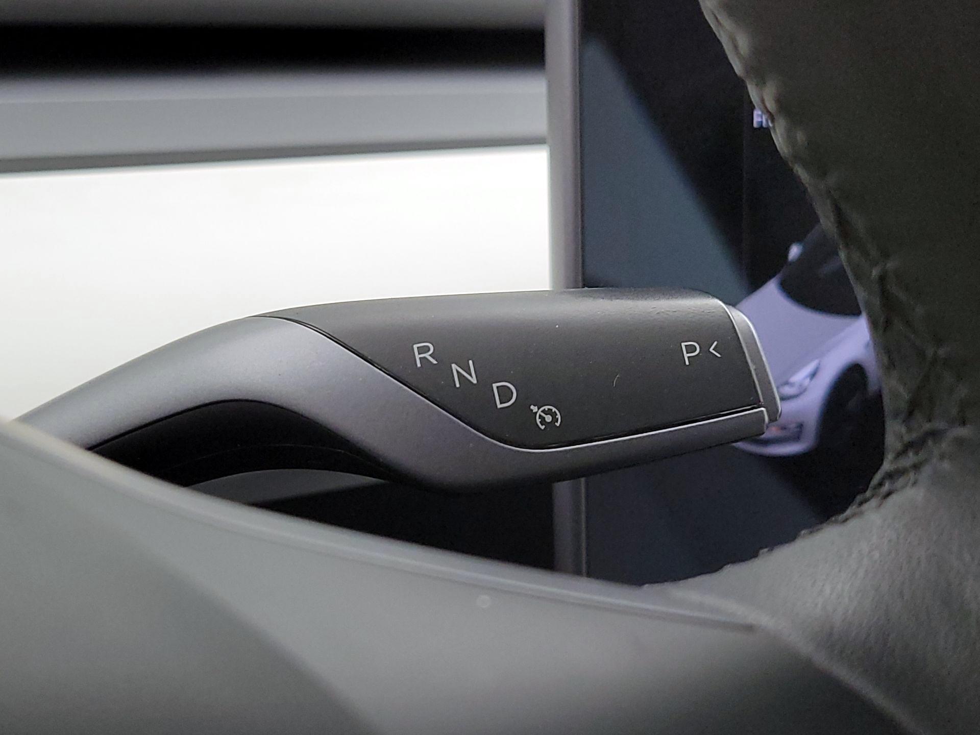 Thumbnail: 2021 Tesla Model 3 - 17