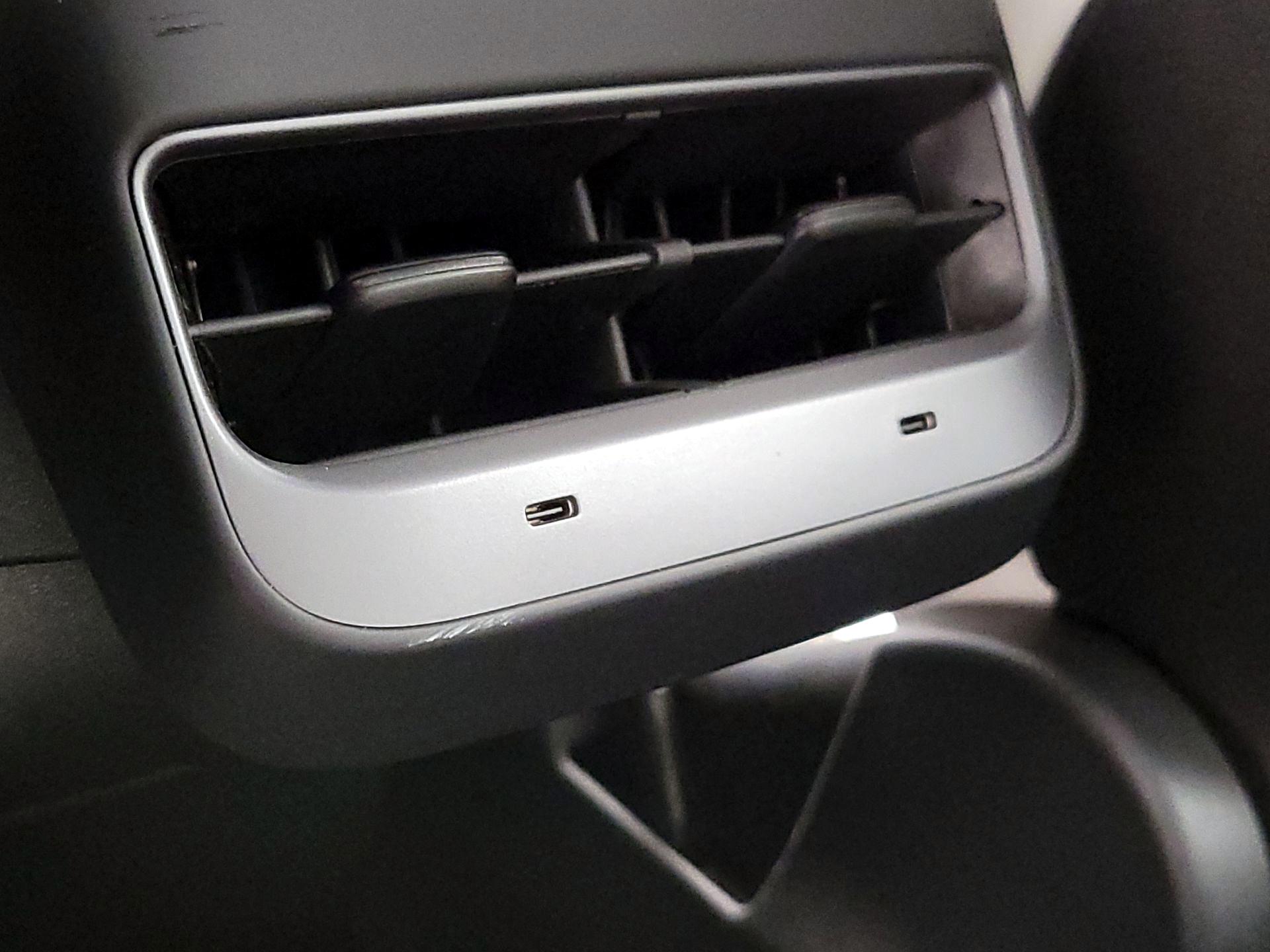 Thumbnail: 2021 Tesla Model 3 - 18