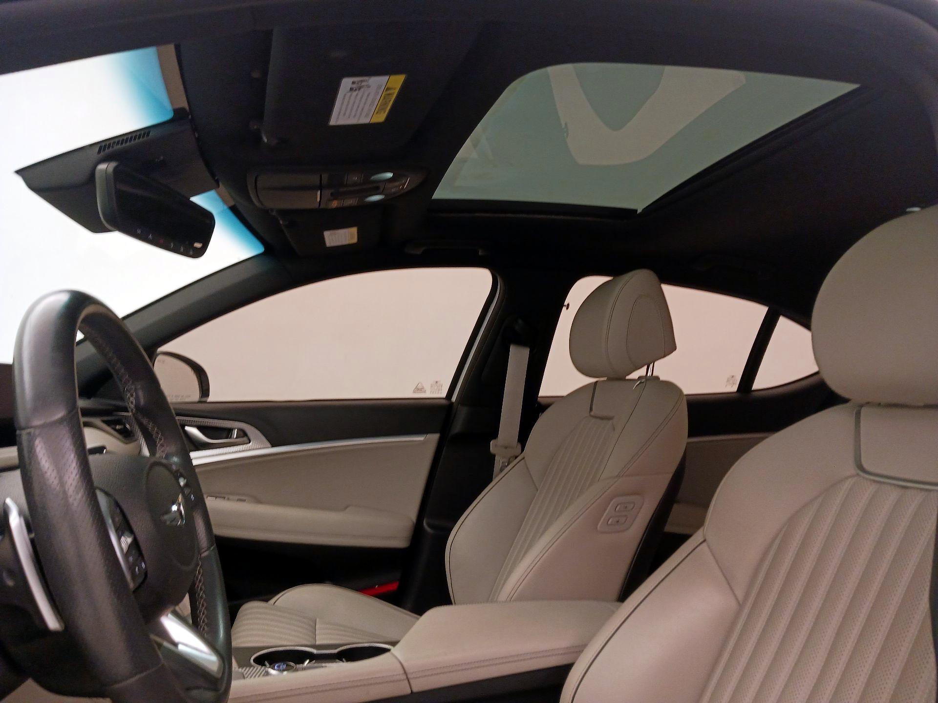 Thumbnail: 2023 Genesis G70 - 20