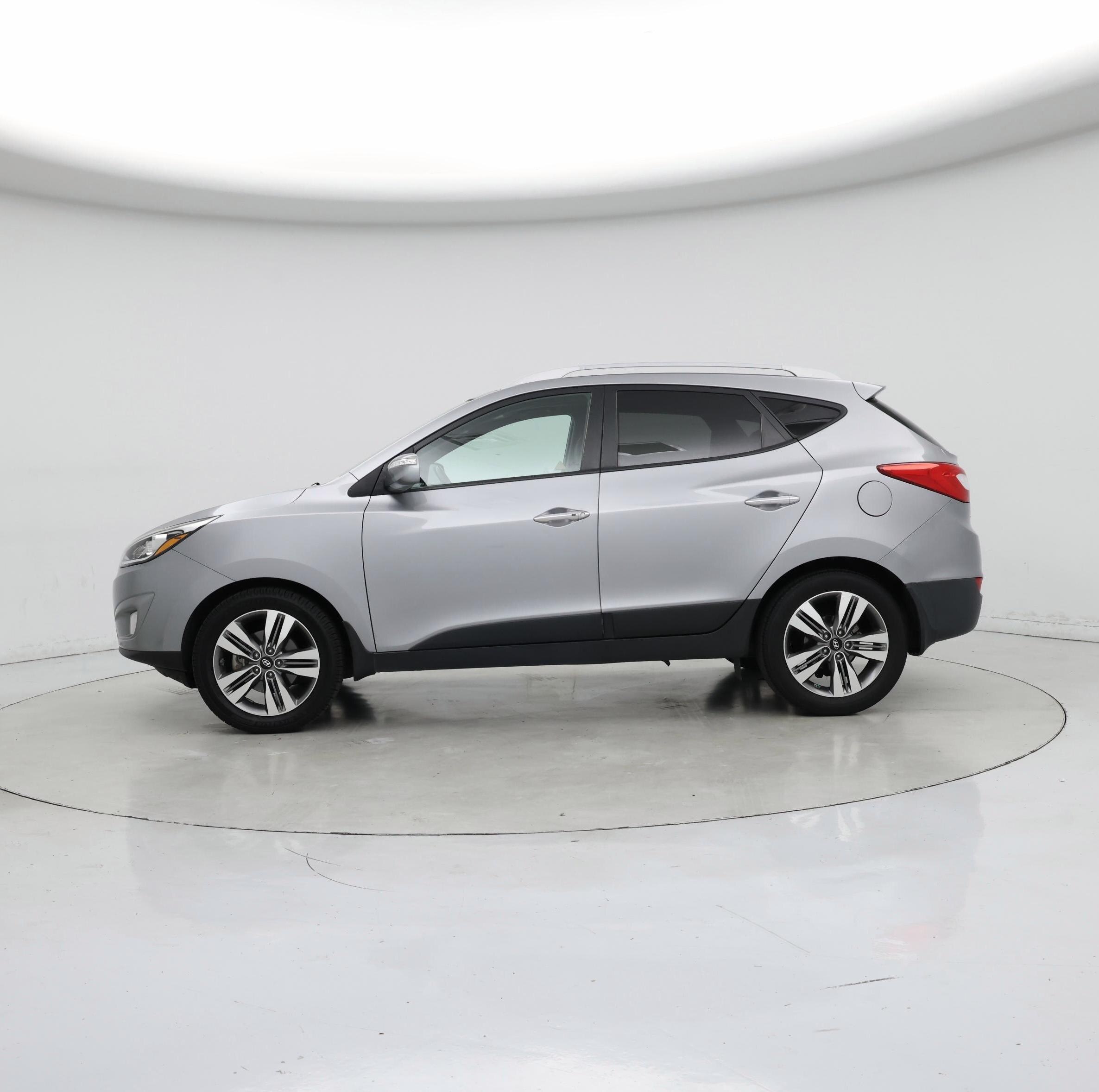 Thumbnail: 2014 Hyundai Tucson - 3