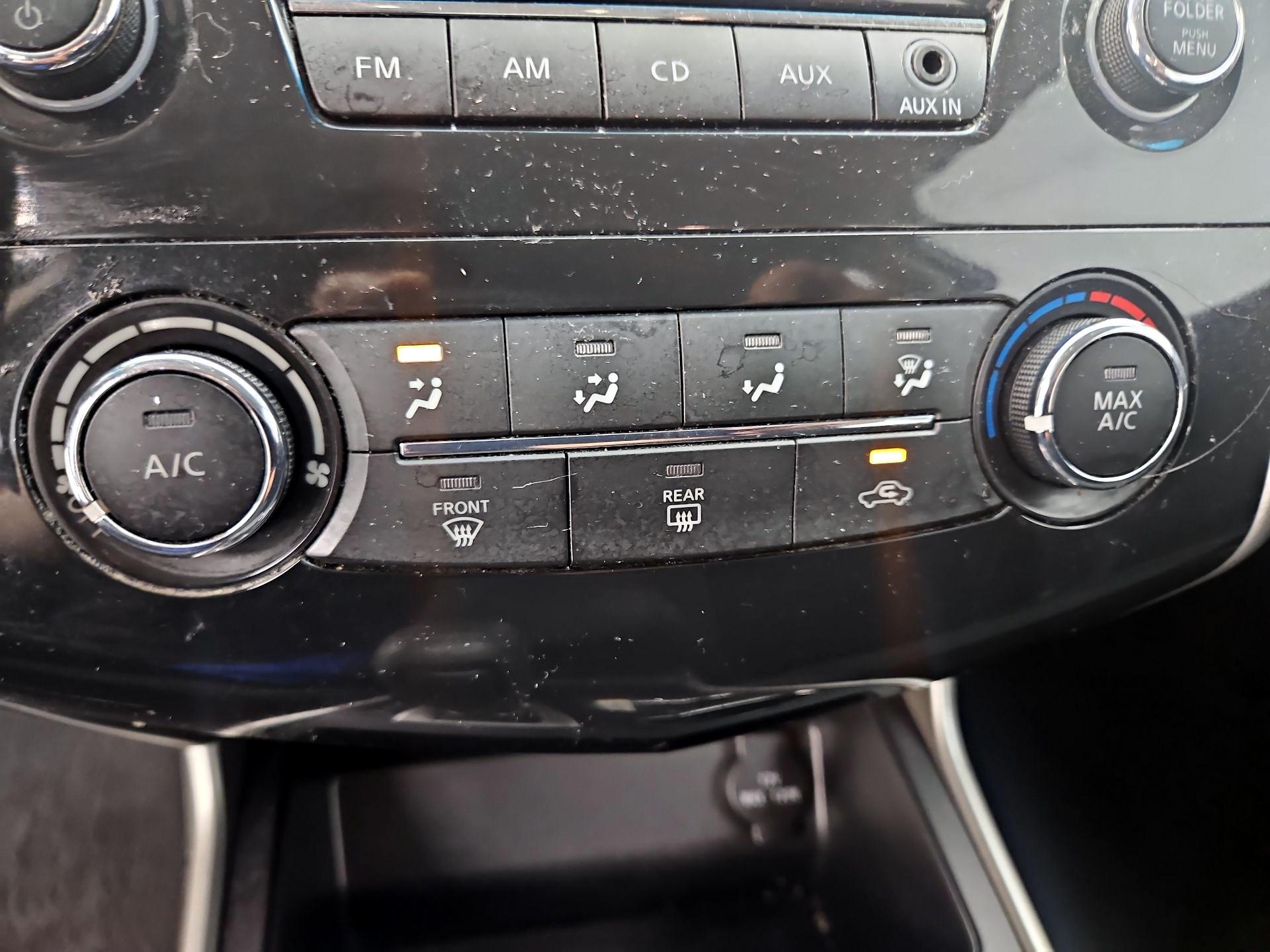 Thumbnail: 2015 Nissan Altima - 15