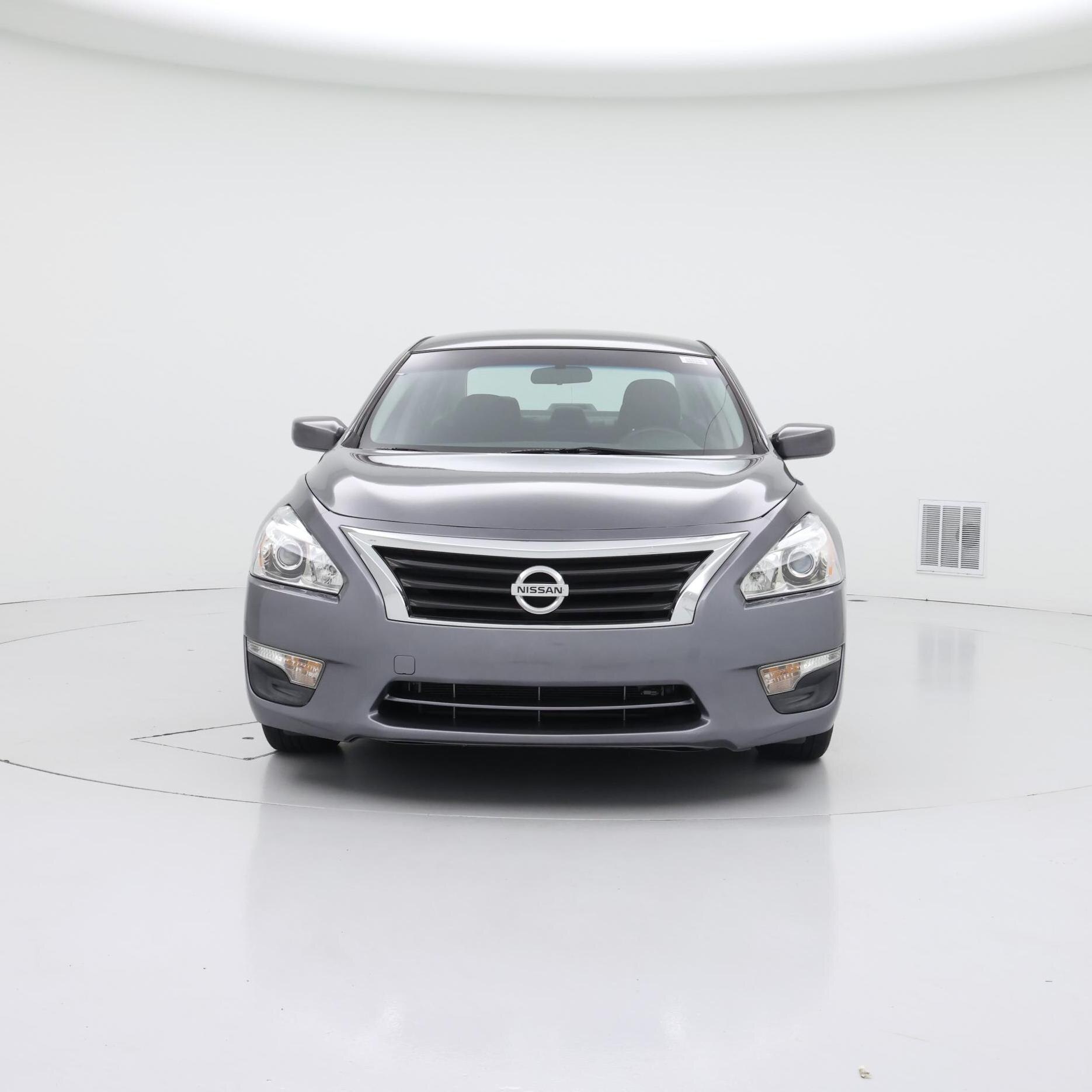 Thumbnail: 2015 Nissan Altima - 5
