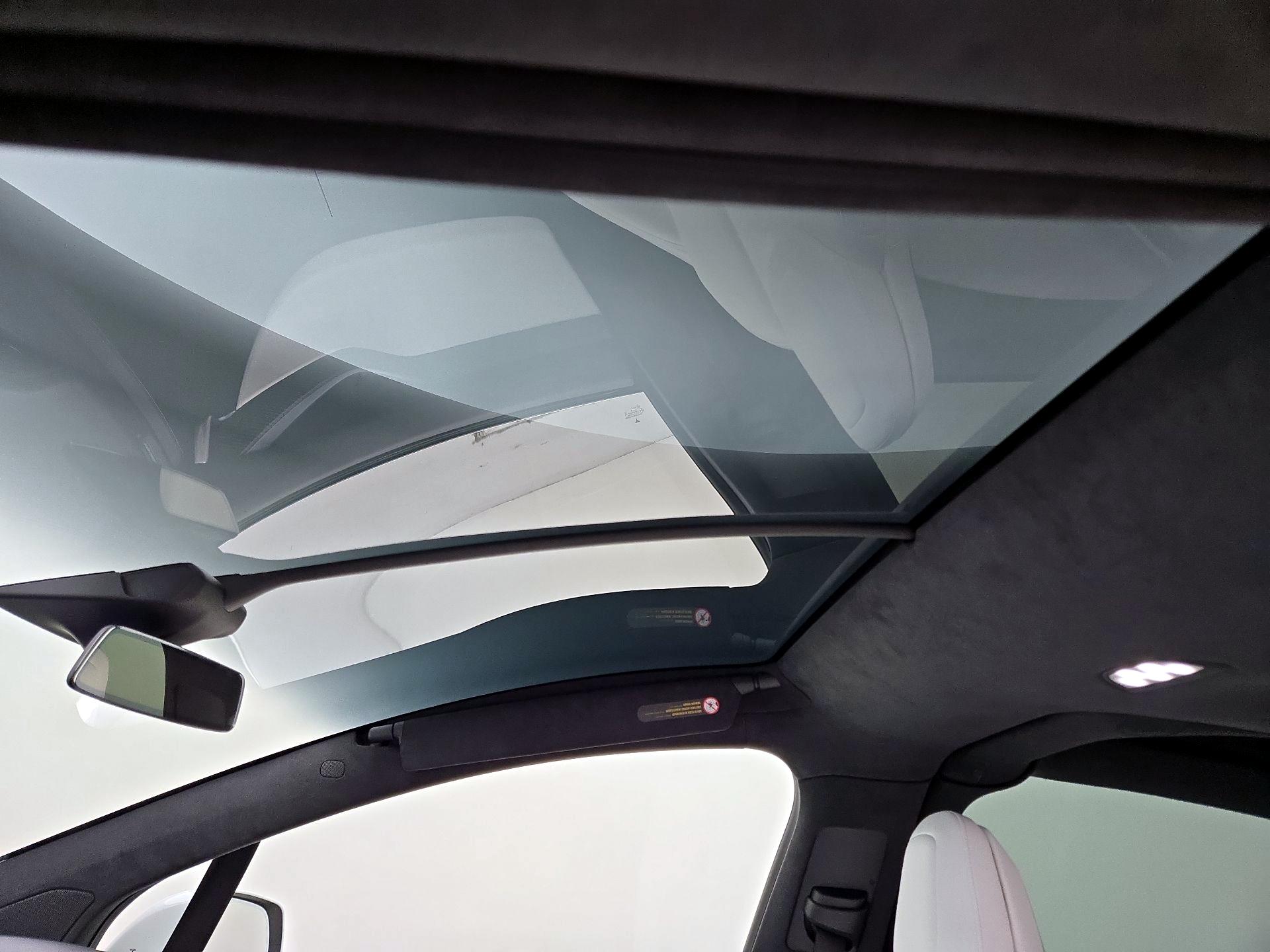 Thumbnail: 2019 Tesla Model X - 19
