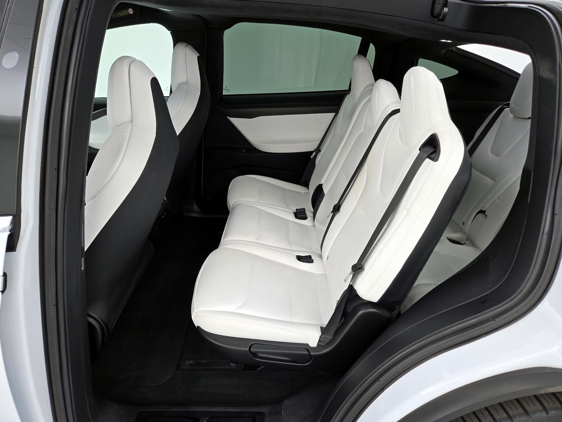 Thumbnail: 2019 Tesla Model X - 20